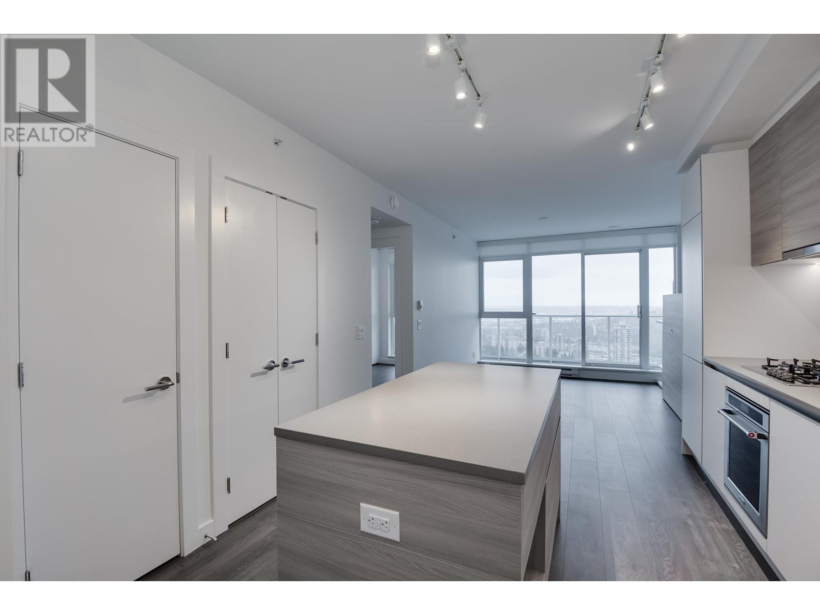 3305 657 Whiting Way, Coquitlam, British Columbia  V3J 0J6 - Photo 15 - R2829208