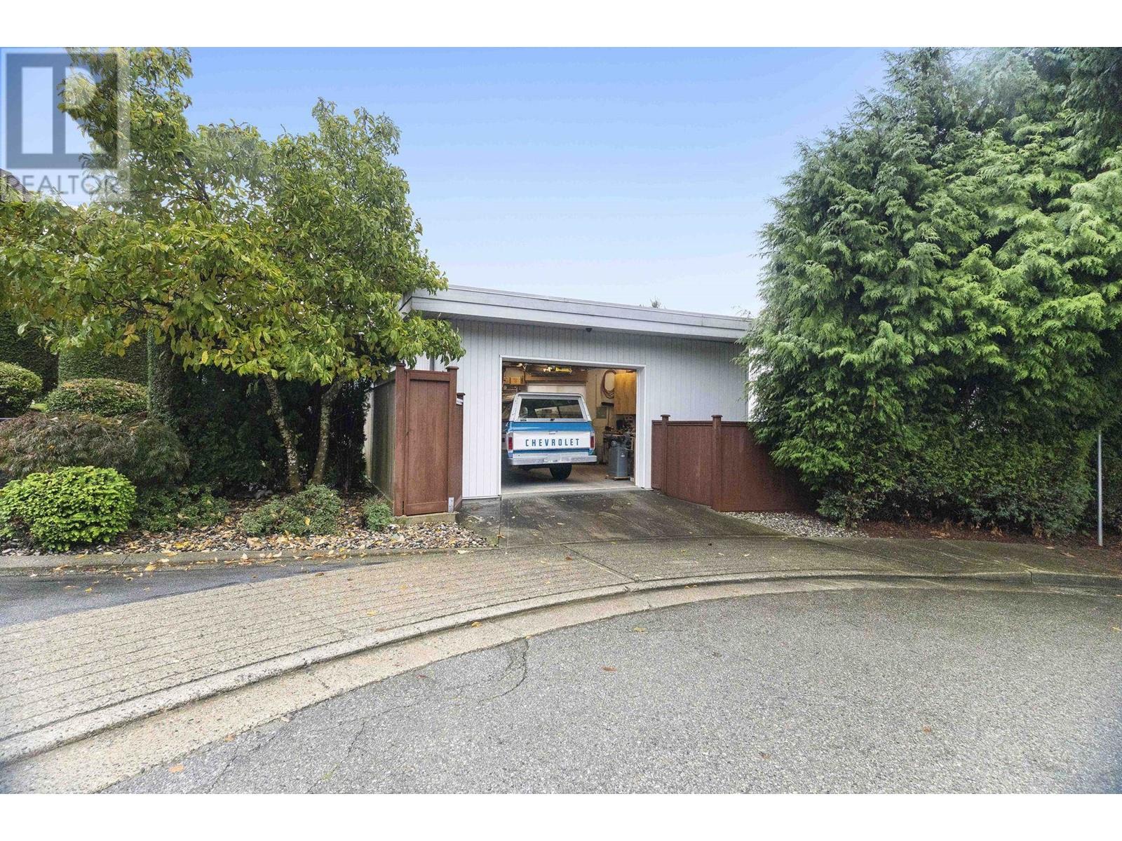 456 Cariboo Crescent, Coquitlam, British Columbia  V3C 4X7 - Photo 34 - R2827206