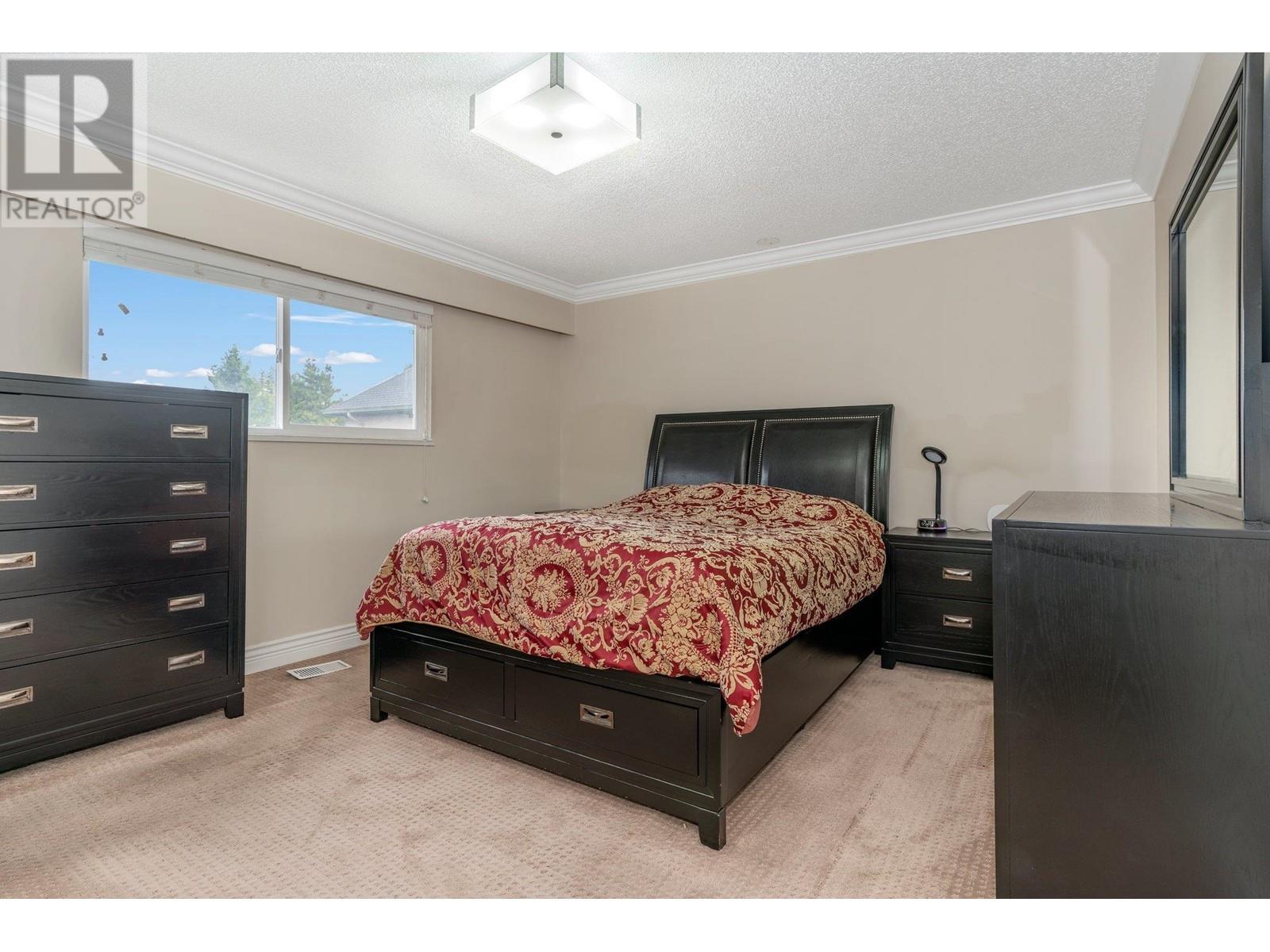 11471 Cambie Road, Richmond, British Columbia  V6X 1L6 - Photo 8 - R2829201