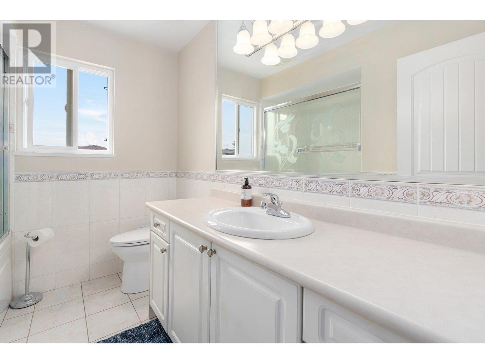 11471 Cambie Road, Richmond, British Columbia  V6X 1L6 - Photo 11 - R2829201