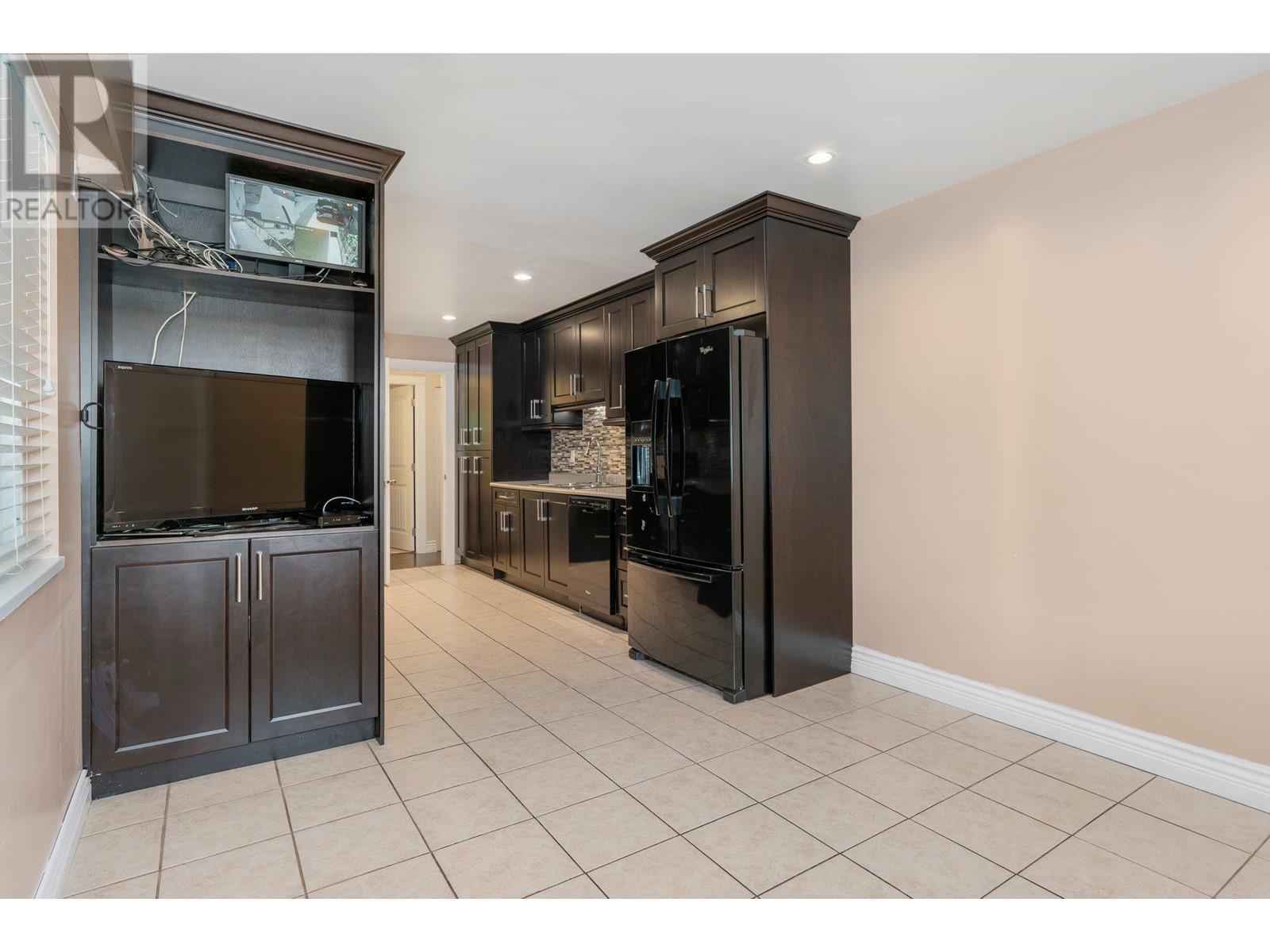 11471 Cambie Road, Richmond, British Columbia  V6X 1L6 - Photo 23 - R2829201