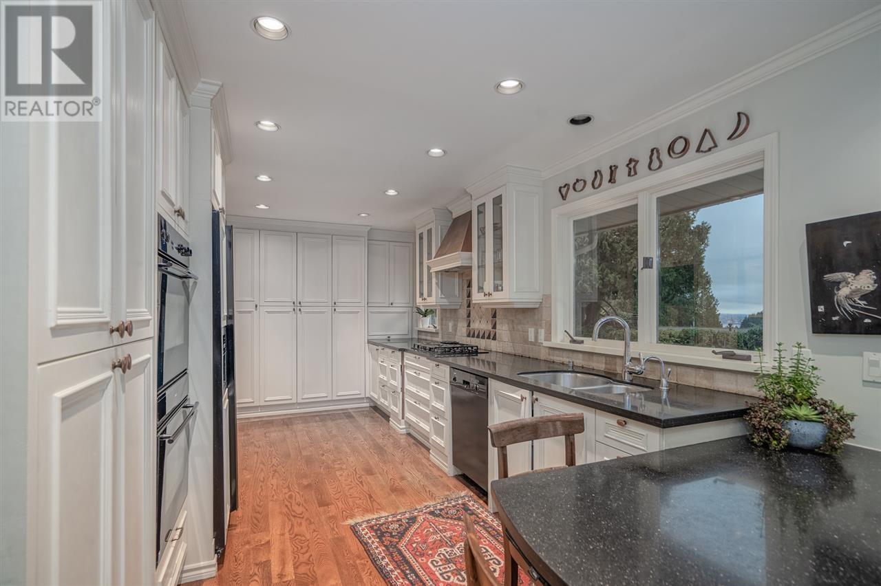 1150 Sutton Place, West Vancouver, British Columbia  V7S 2L2 - Photo 10 - R2816871
