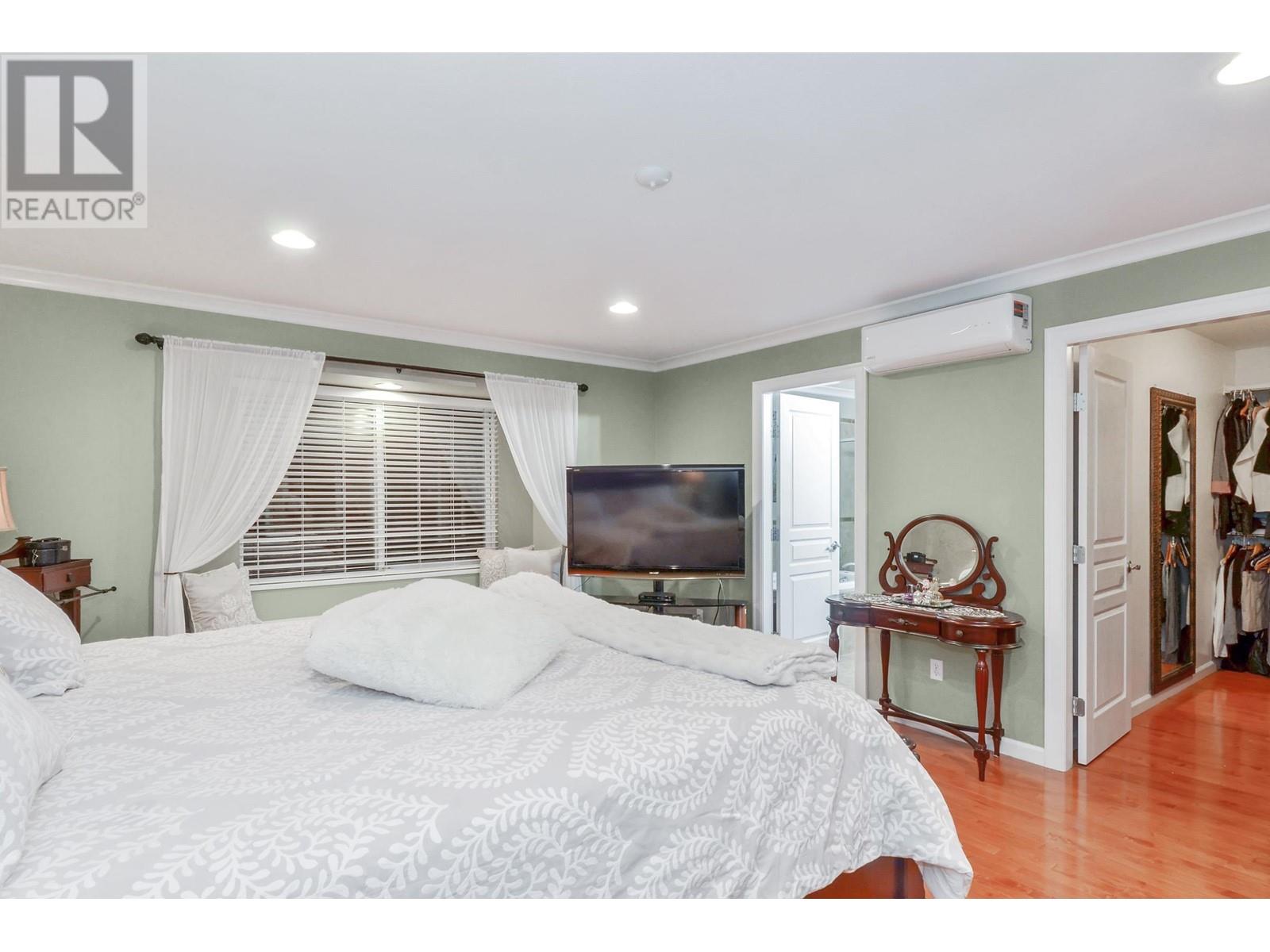 11231 Tully Crescent, Pitt Meadows, British Columbia  V3Y 2V9 - Photo 20 - R2819010