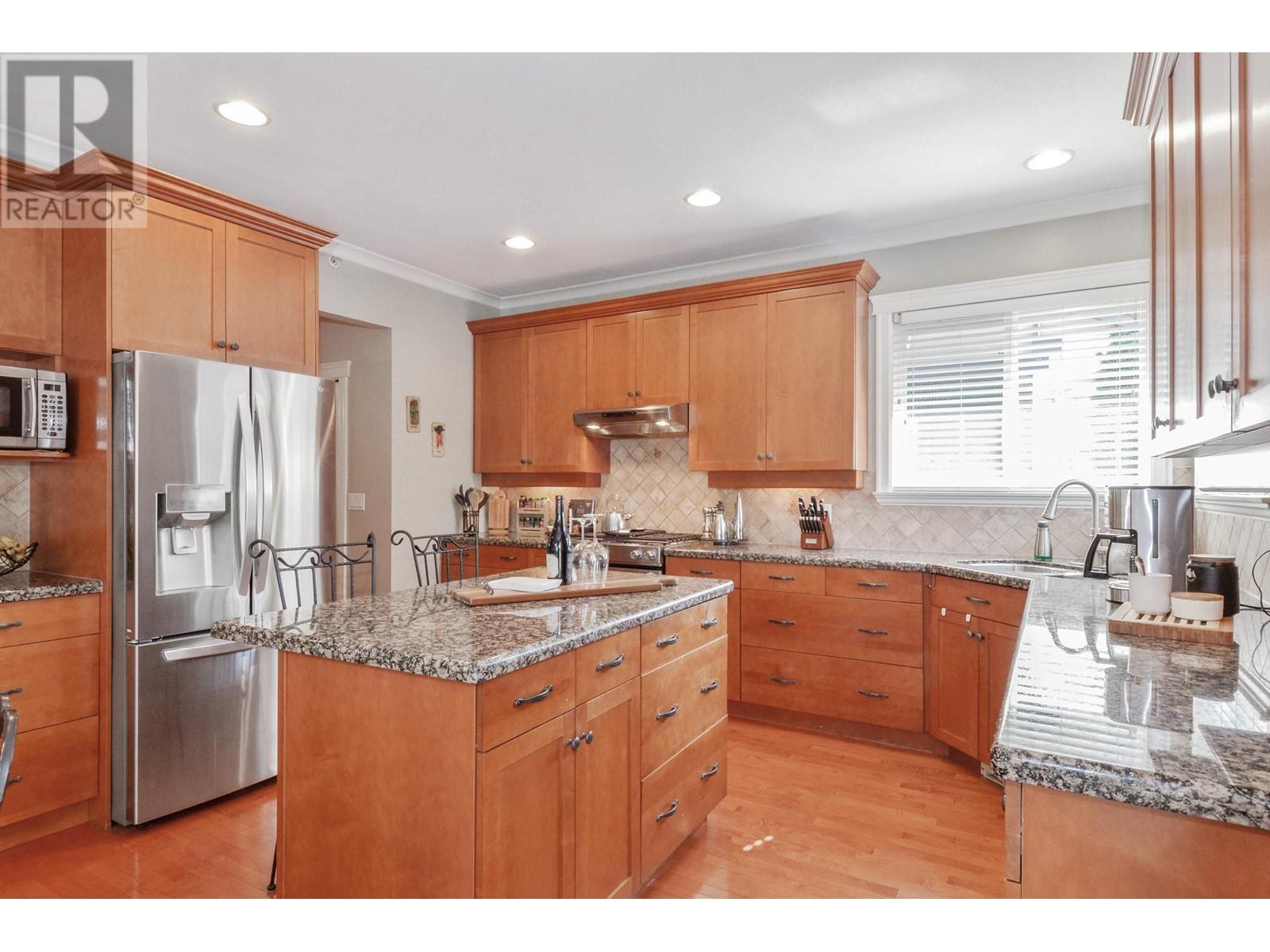 11231 Tully Crescent, Pitt Meadows, British Columbia  V3Y 2V9 - Photo 16 - R2819010