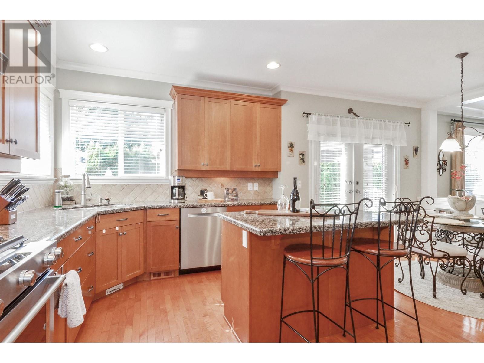 11231 Tully Crescent, Pitt Meadows, British Columbia  V3Y 2V9 - Photo 17 - R2819010