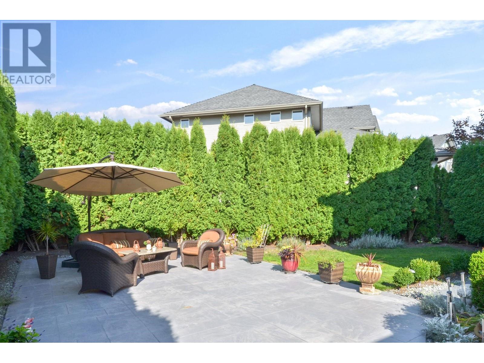 11231 Tully Crescent, Pitt Meadows, British Columbia  V3Y 2V9 - Photo 35 - R2819010