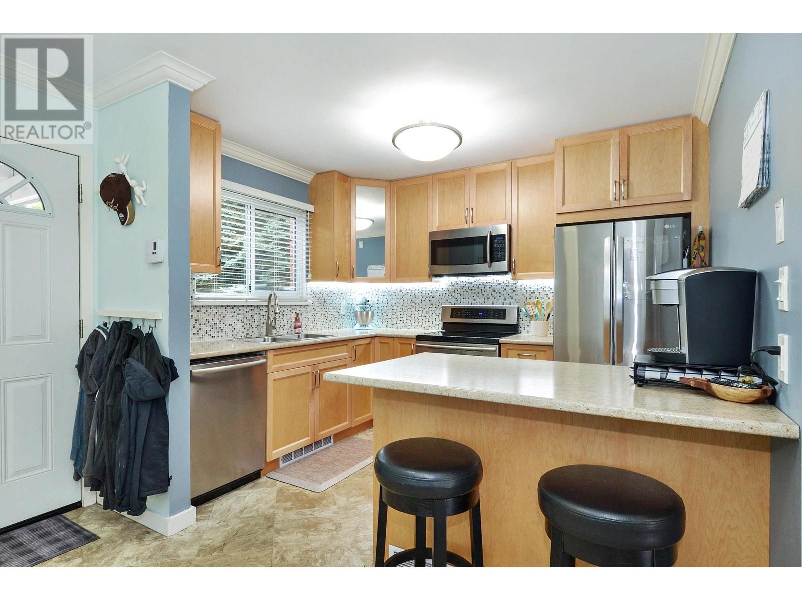 12148 Faber Crescent, Maple Ridge, British Columbia  V2X 8A1 - Photo 7 - R2819601