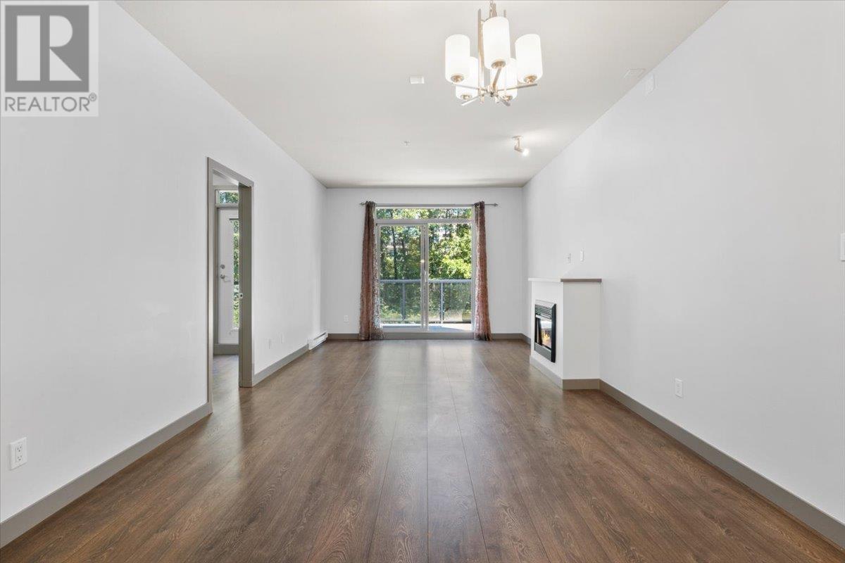 312 100 Capilano Road, Port Moody, British Columbia  V3H 5M9 - Photo 2 - R2829210