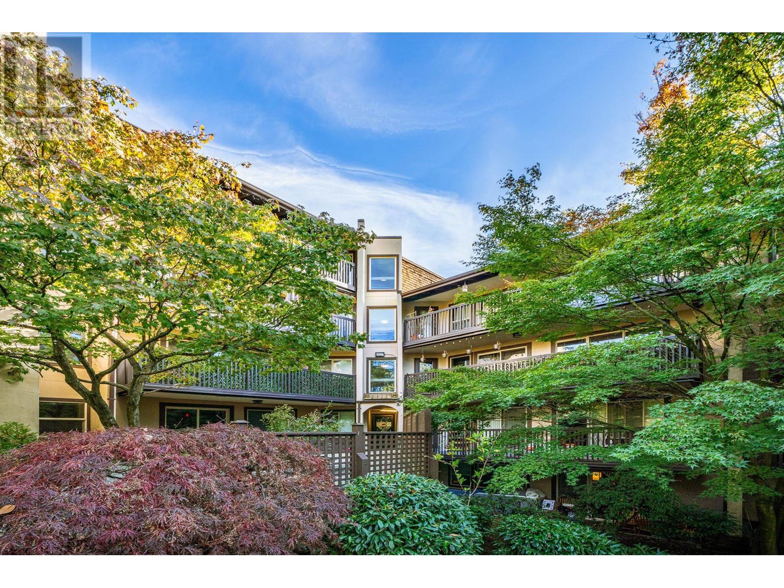412 9867 MANCHESTER DRIVE, burnaby, British Columbia