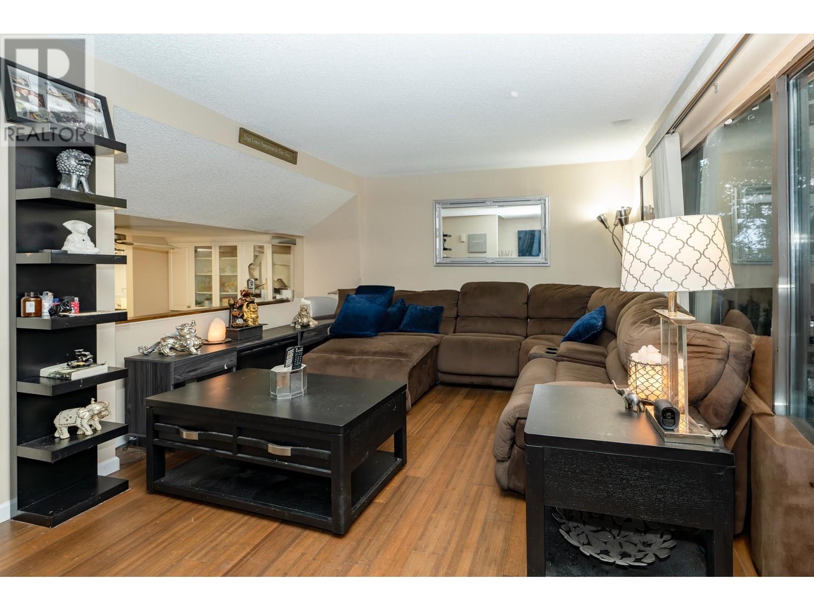 105 511 Gatensbury Street, Coquitlam, British Columbia  V3J 5E7 - Photo 9 - R2827063