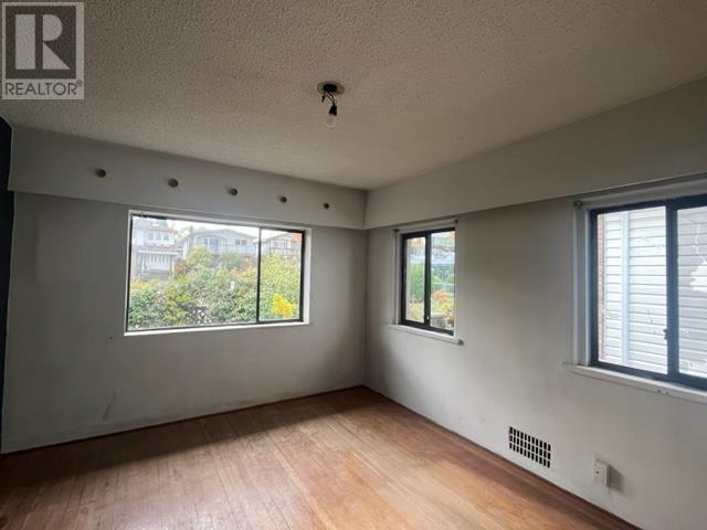 2891 Eton Street, Vancouver, British Columbia  V5K 1K4 - Photo 8 - R2828523