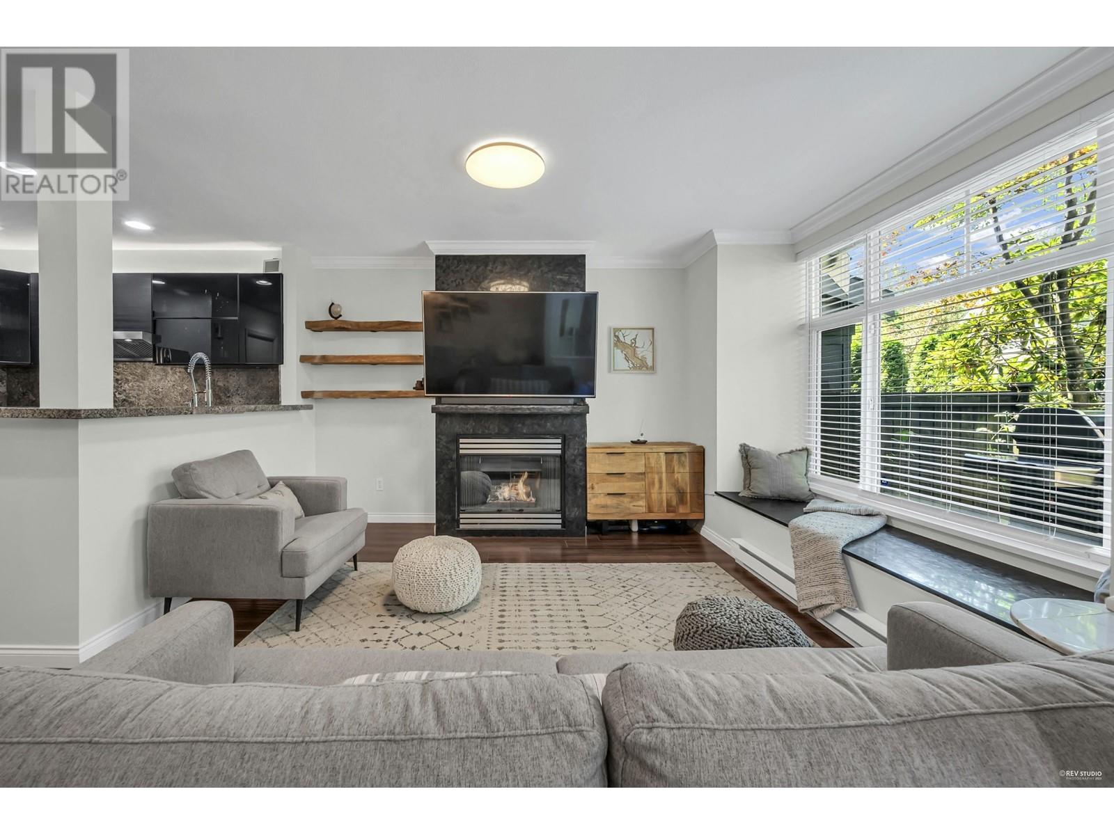 7412 MAGNOLIA TERRACE, burnaby, British Columbia