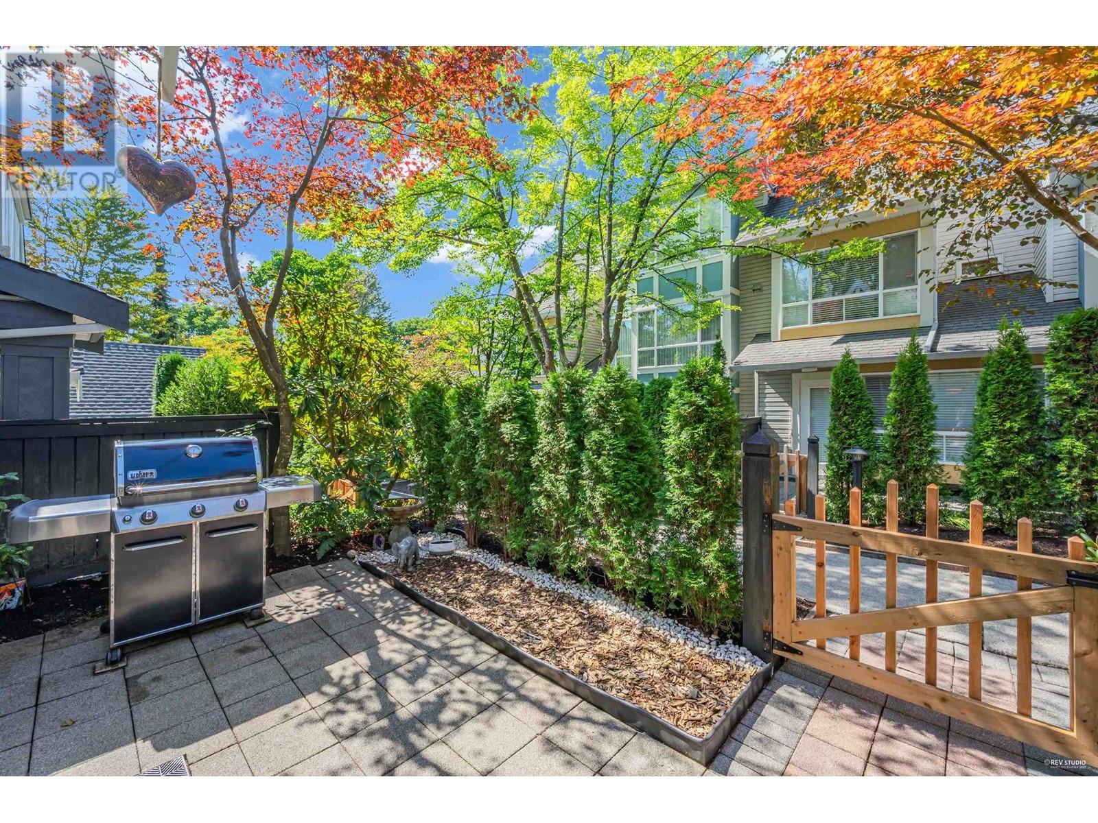 7412 Magnolia Terrace, Burnaby, British Columbia  V5E 4L1 - Photo 25 - R2829582
