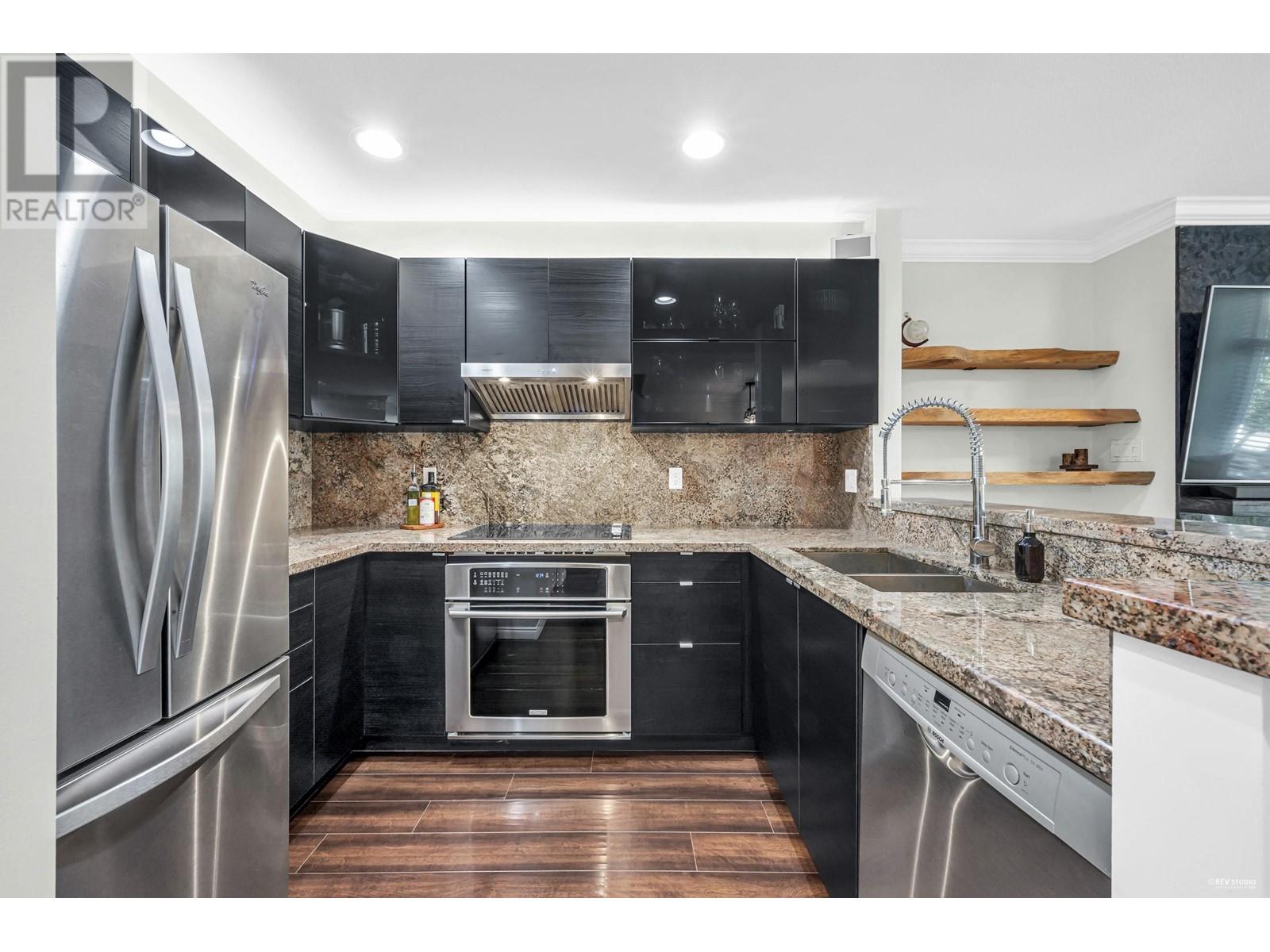 7412 Magnolia Terrace, Burnaby, British Columbia  V5E 4L1 - Photo 9 - R2829582