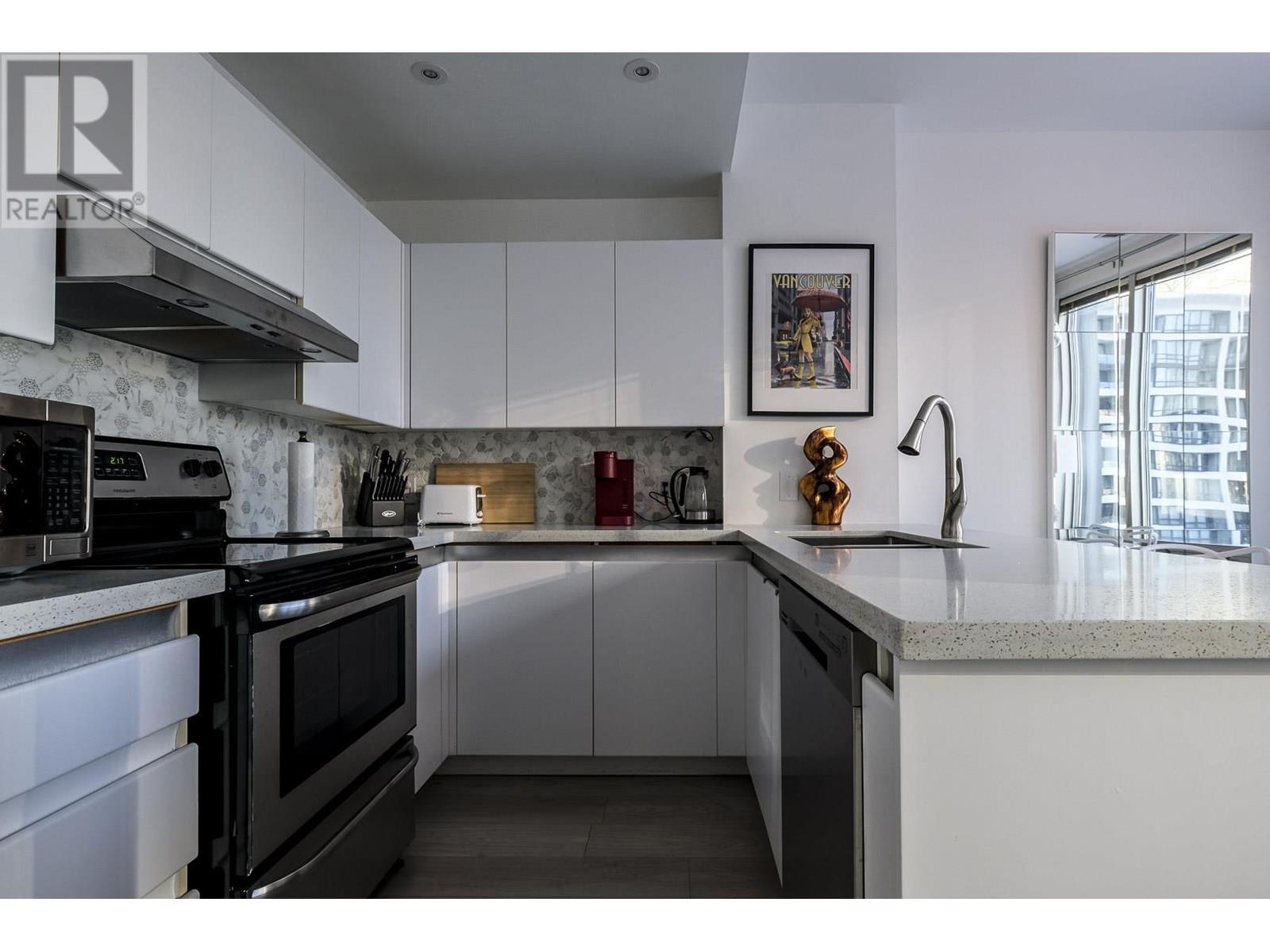 909 989 Nelson Street, Vancouver, British Columbia  V6Z 2S1 - Photo 2 - R2829614