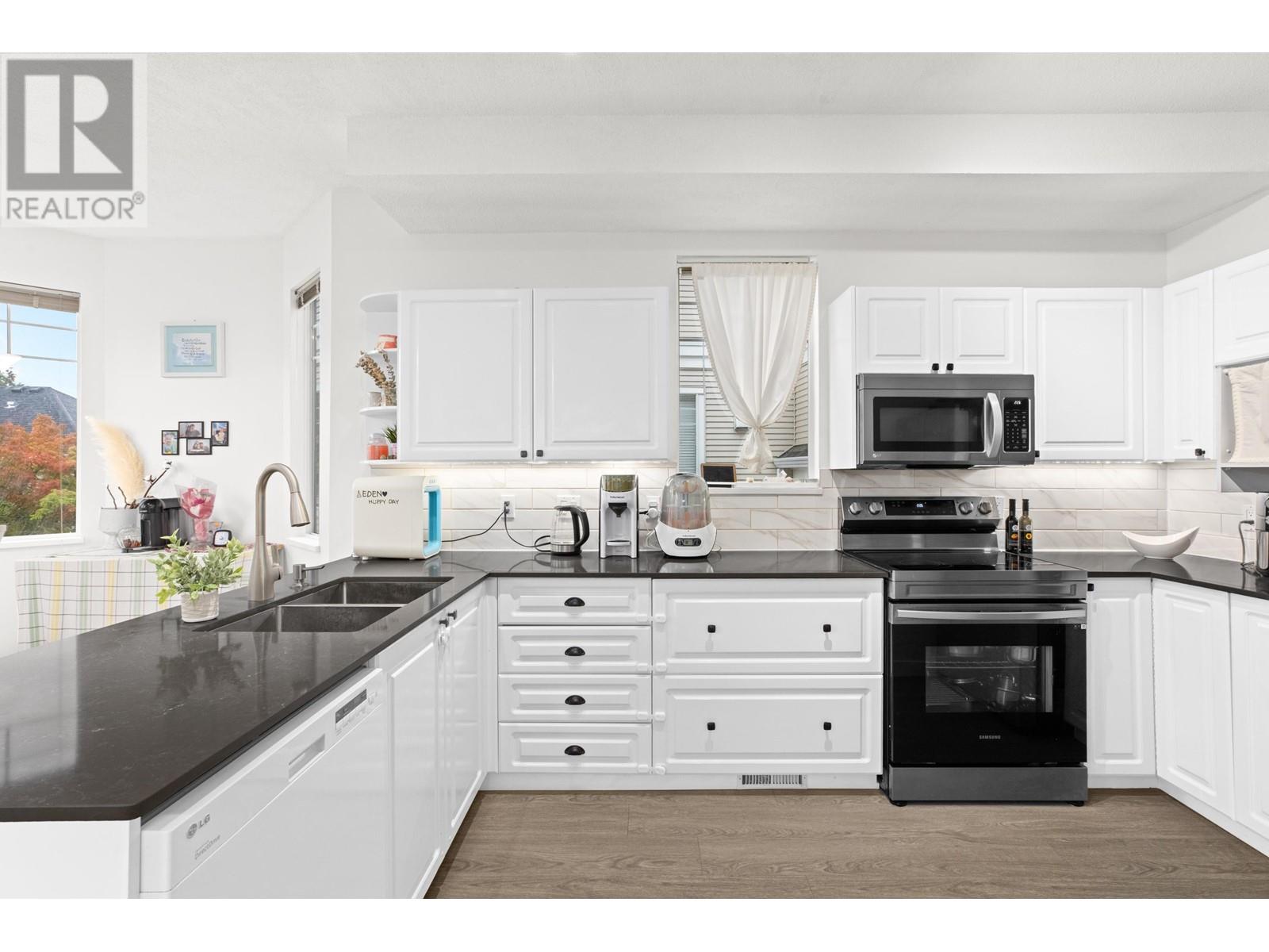 51 7501 Cumberland Street, Burnaby, British Columbia  V3N 4Y6 - Photo 6 - R2829639