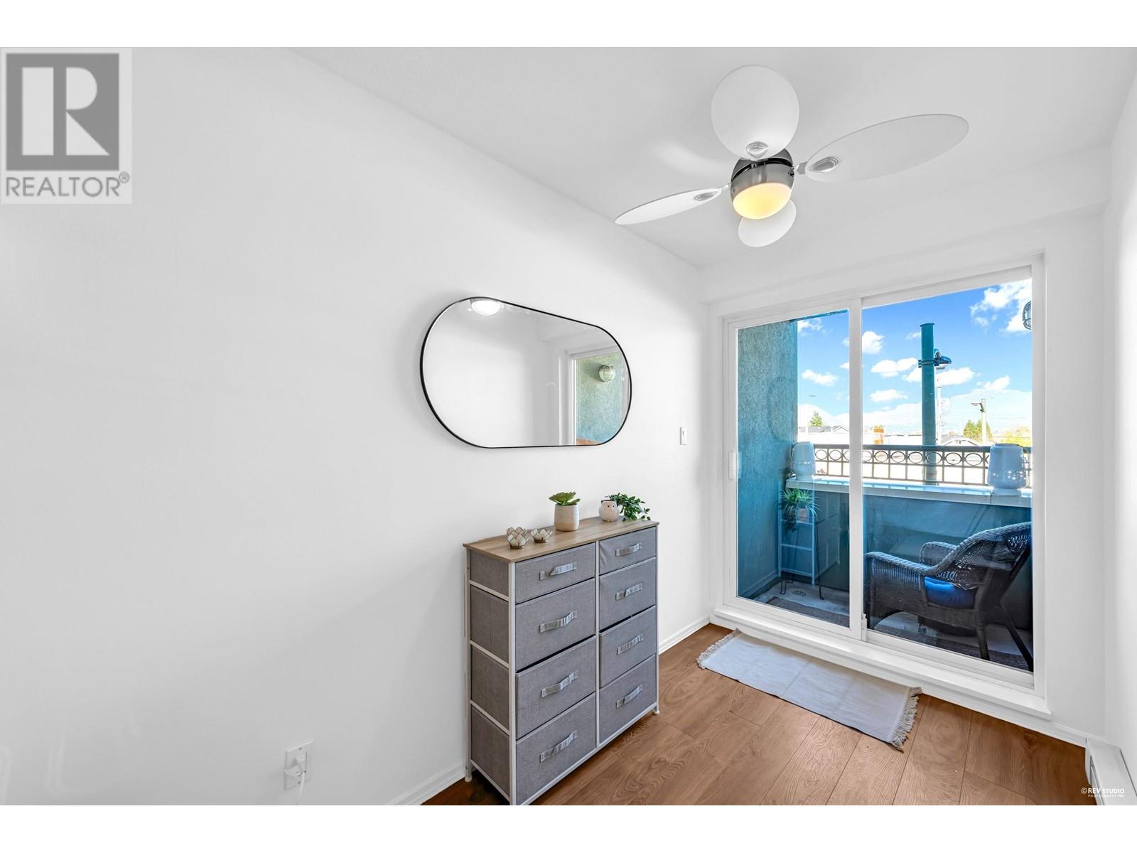 307 868 Kingsway, Vancouver, British Columbia  V5V 3C3 - Photo 15 - R2829644
