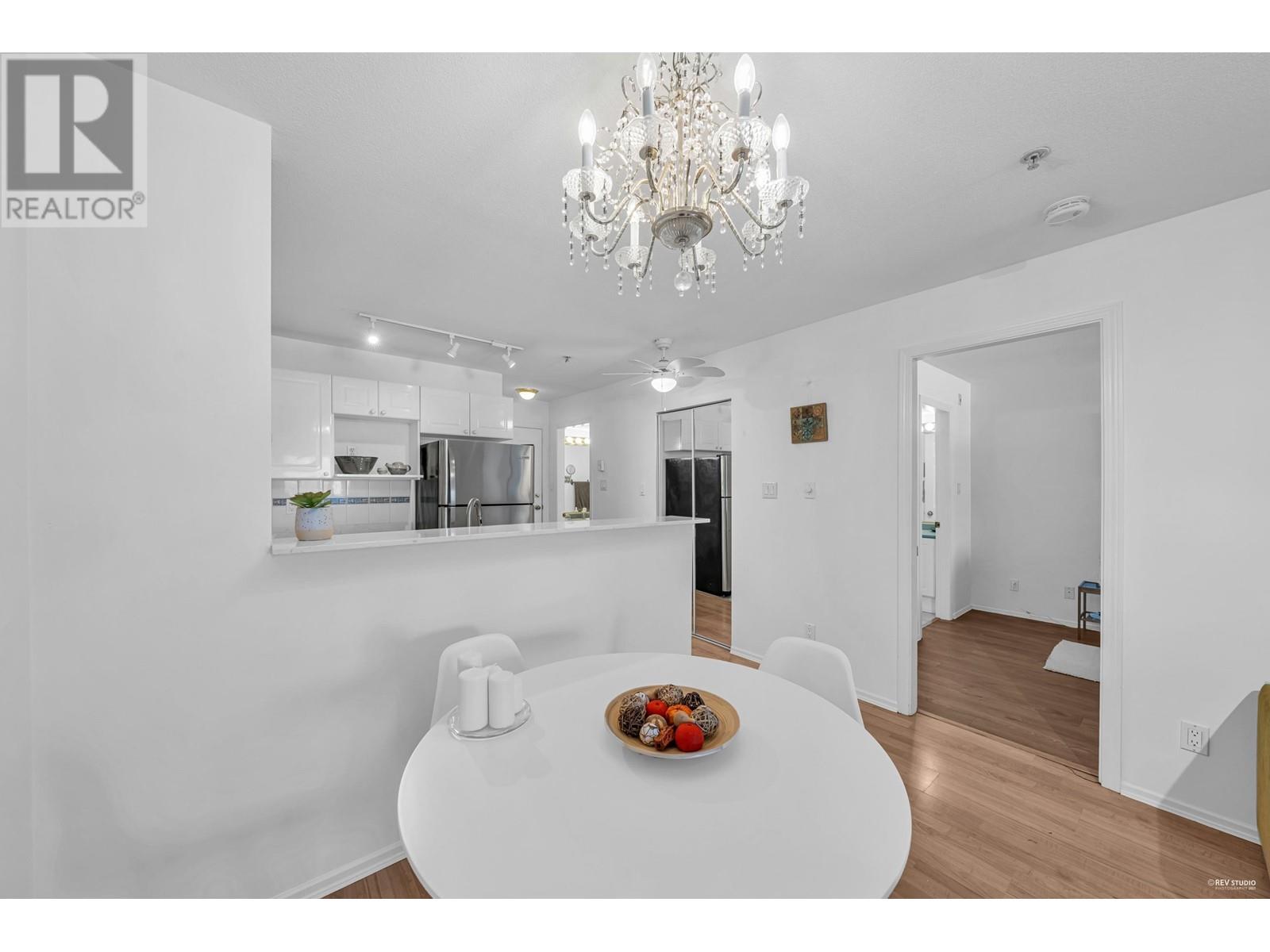307 868 Kingsway, Vancouver, British Columbia  V5V 3C3 - Photo 8 - R2829644