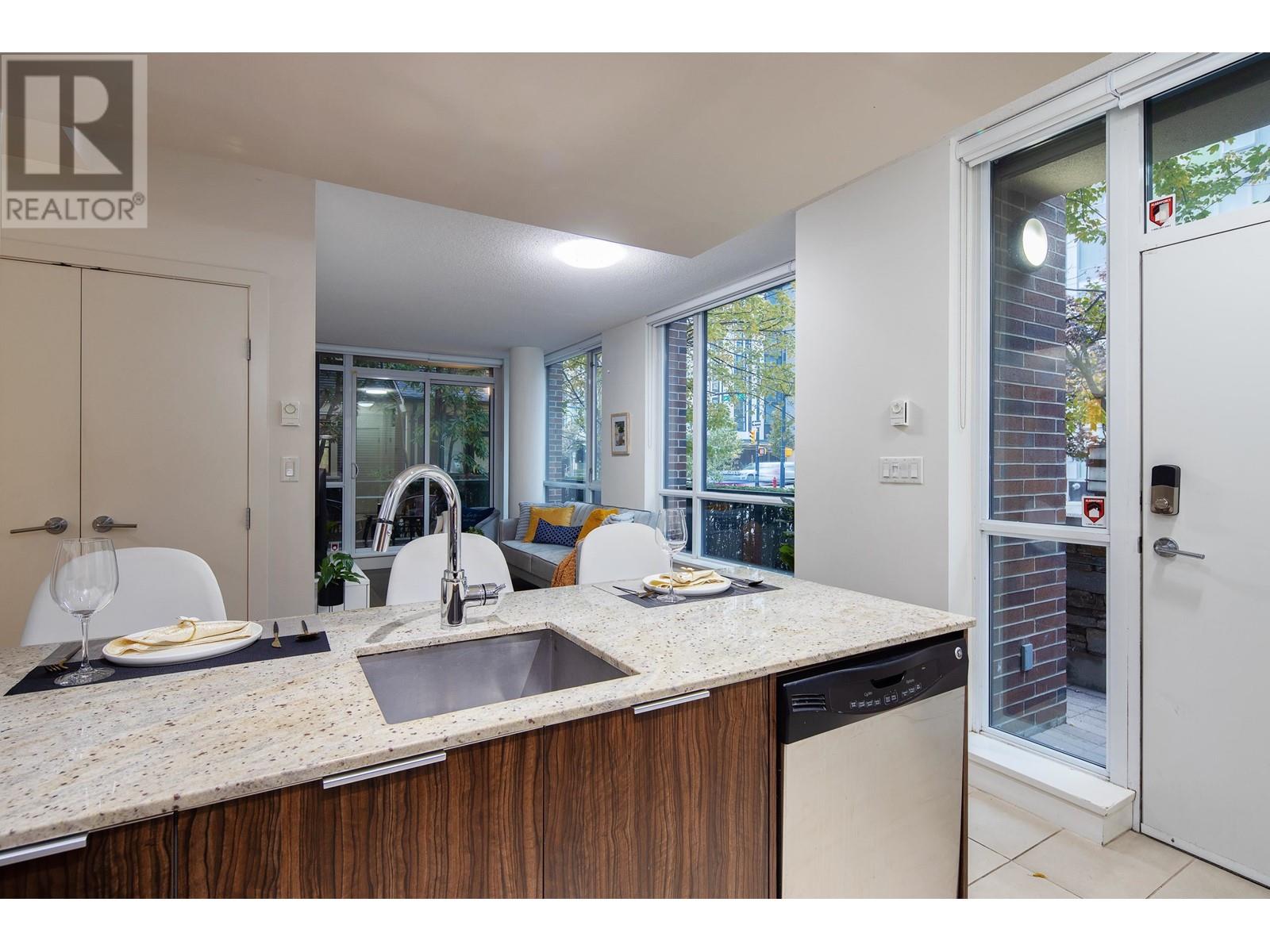 1090 Richards Street, Vancouver, British Columbia  V6B 3E1 - Photo 3 - R2829650