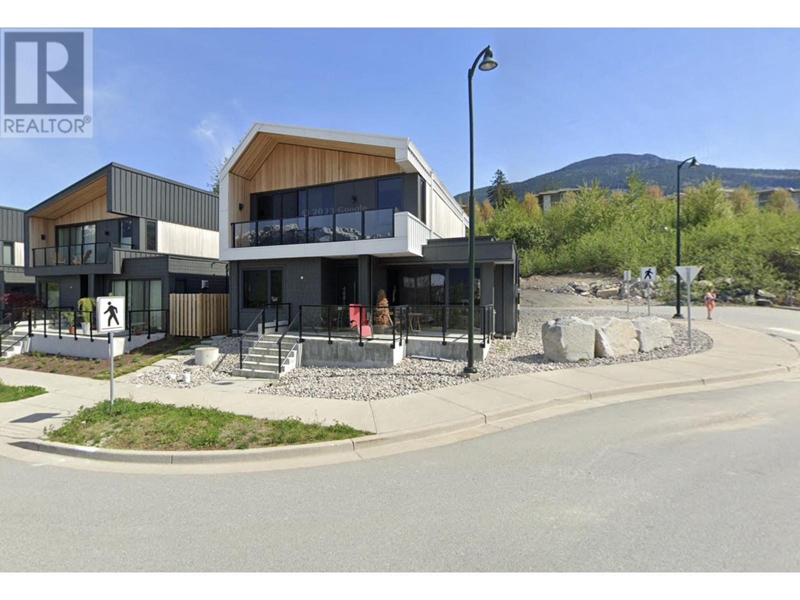 40818 THE CRESCENT, squamish, British Columbia