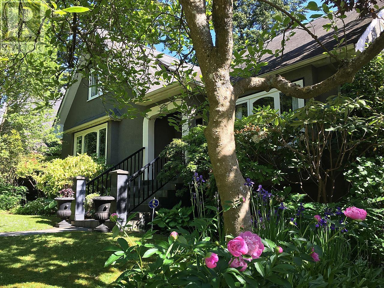 3894 W 34th Avenue, Vancouver, British Columbia  V6N 2L3 - Photo 2 - R2829618