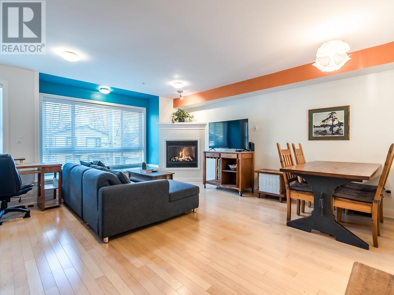 207 3736 Commercial Street, Vancouver, British Columbia  V5N 4G2 - Photo 2 - R2829115