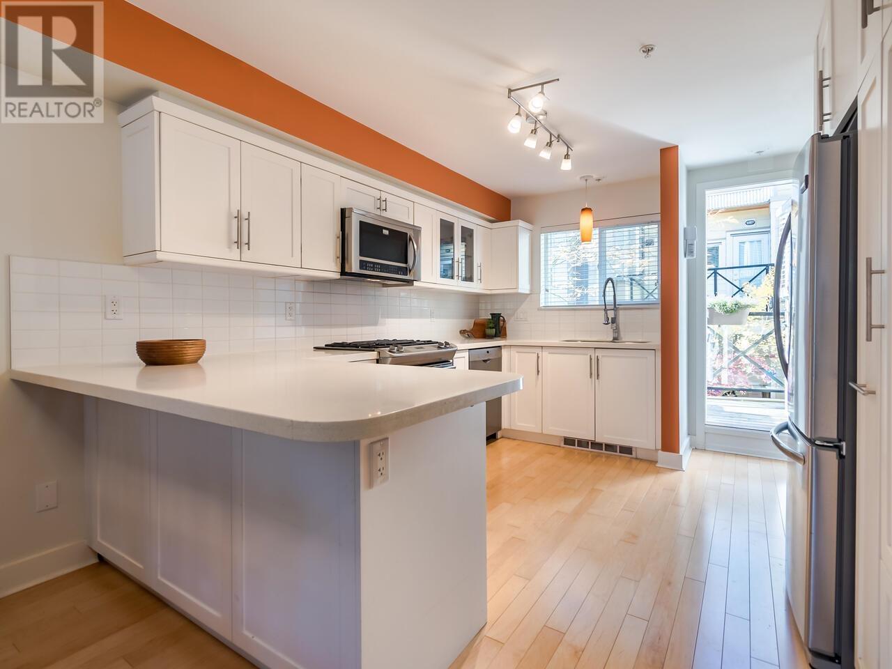 207 3736 Commercial Street, Vancouver, British Columbia  V5N 4G2 - Photo 7 - R2829115