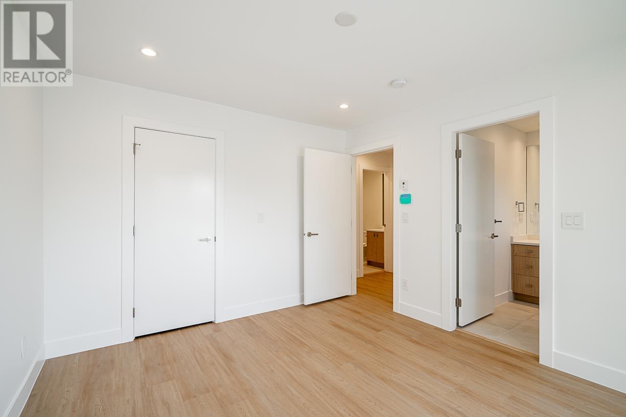 6830 6th Street, Burnaby, British Columbia  V5E 3S9 - Photo 23 - R2829662