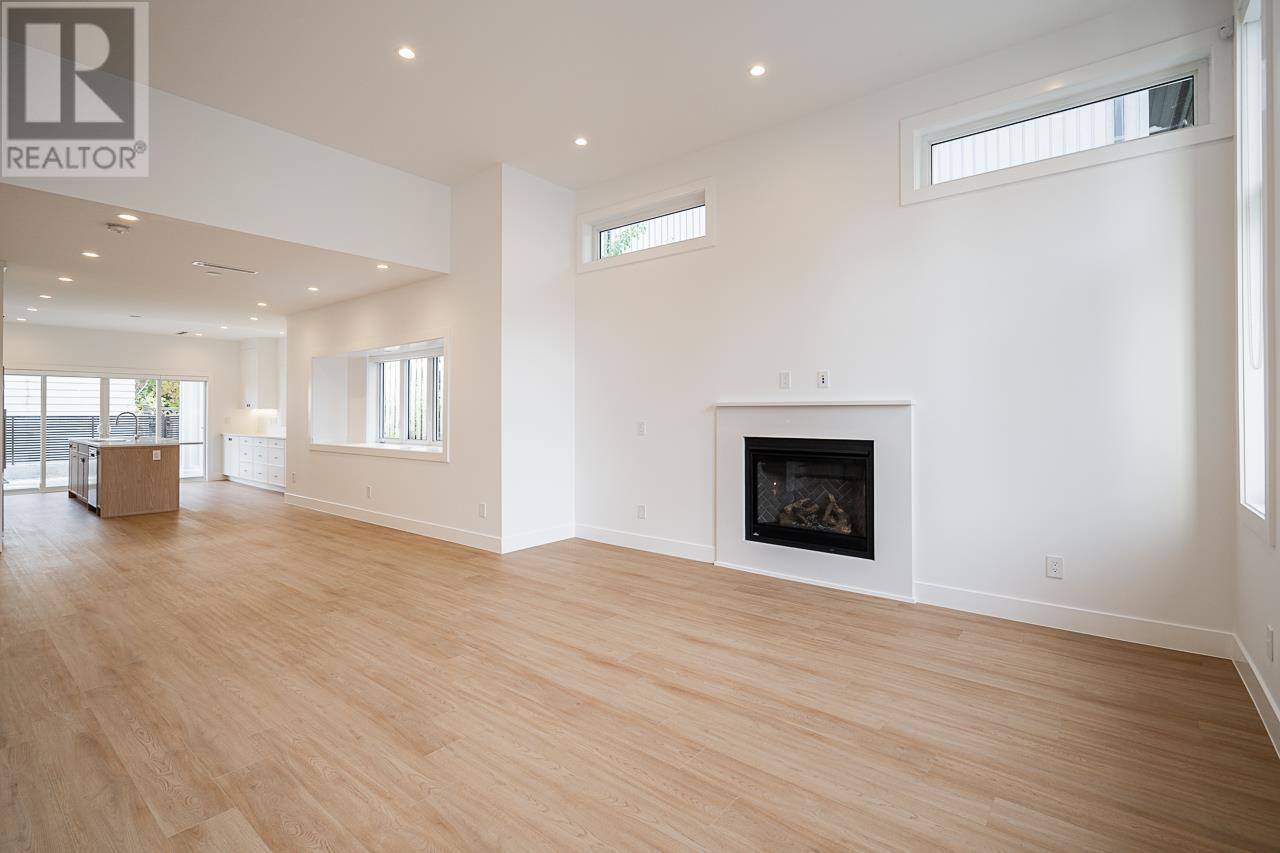 6830 6th Street, Burnaby, British Columbia  V5E 3S9 - Photo 8 - R2829662