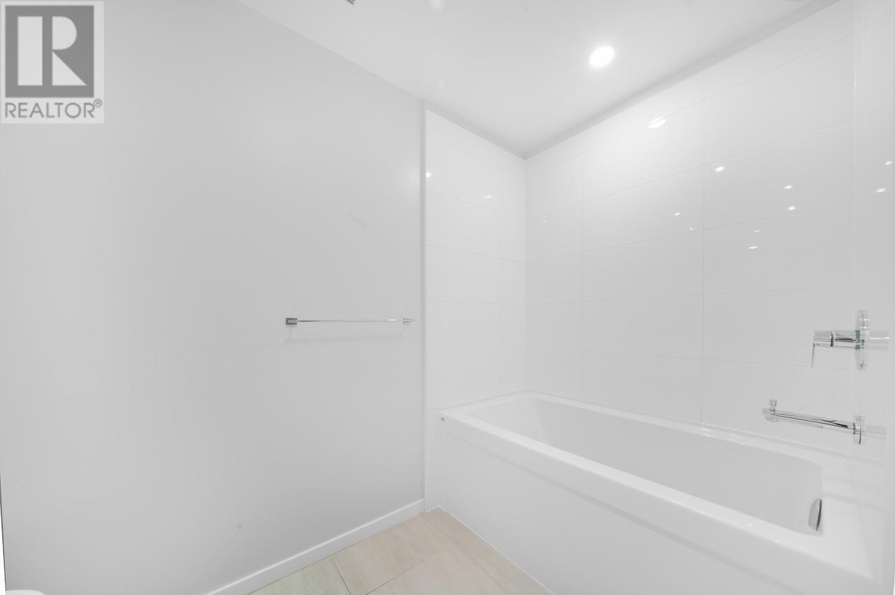707 6638 Dunblane Avenue, Burnaby, British Columbia  V5H 0G8 - Photo 18 - R2829511