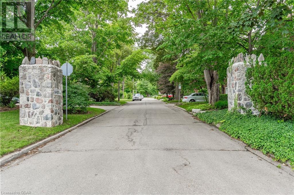 18 Barber Avenue, Guelph, Ontario N1H 5E7 (25940886) Cindy Cody