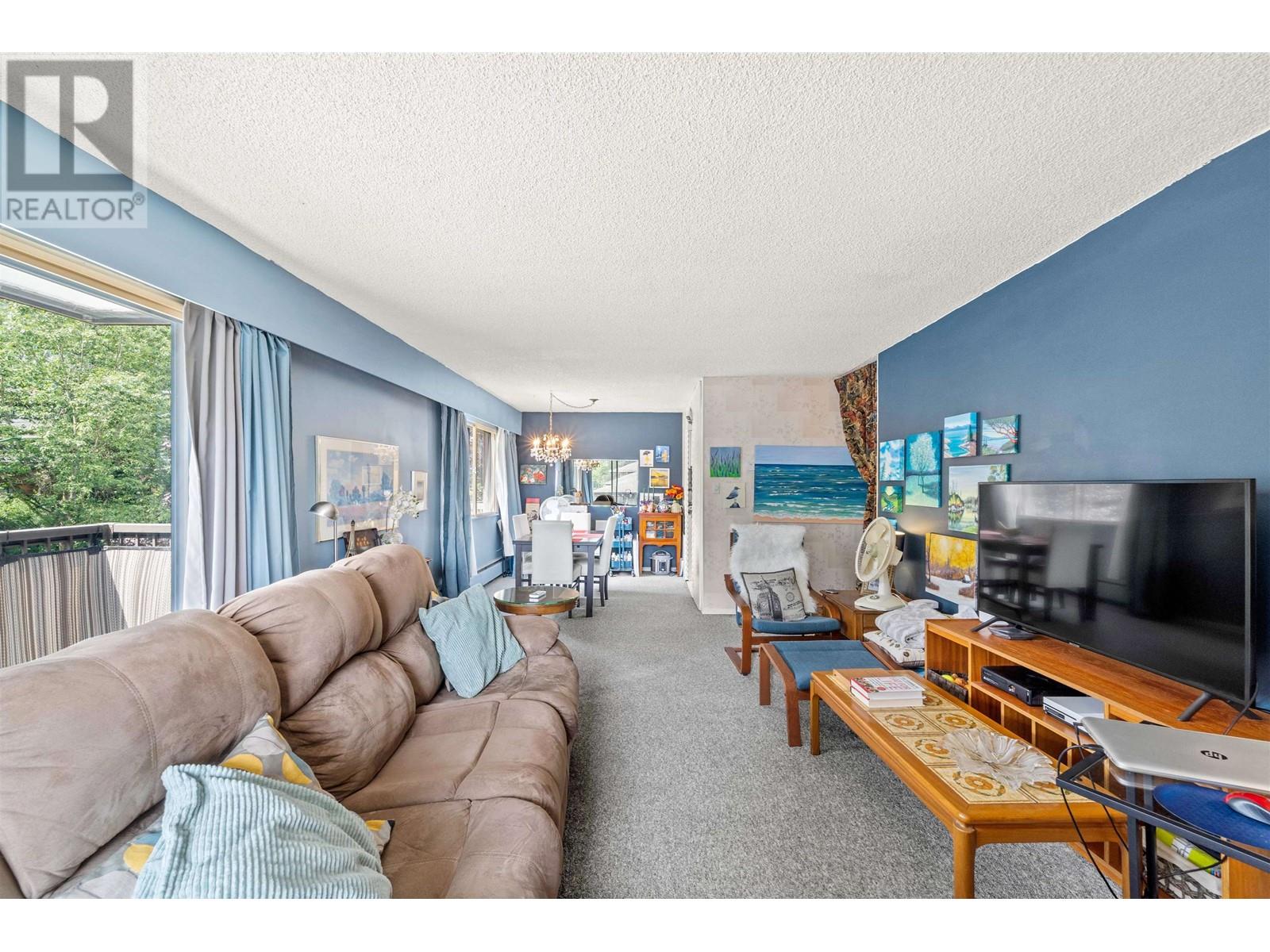 302 4345 Grange Street, Burnaby, British Columbia  V5H 1P4 - Photo 3 - R2829373