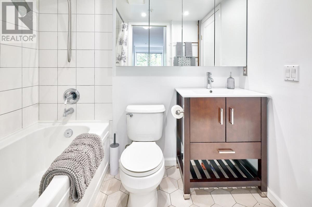 208 8495 Jellicoe Street, Vancouver, British Columbia  V5S 2J4 - Photo 23 - R2829171