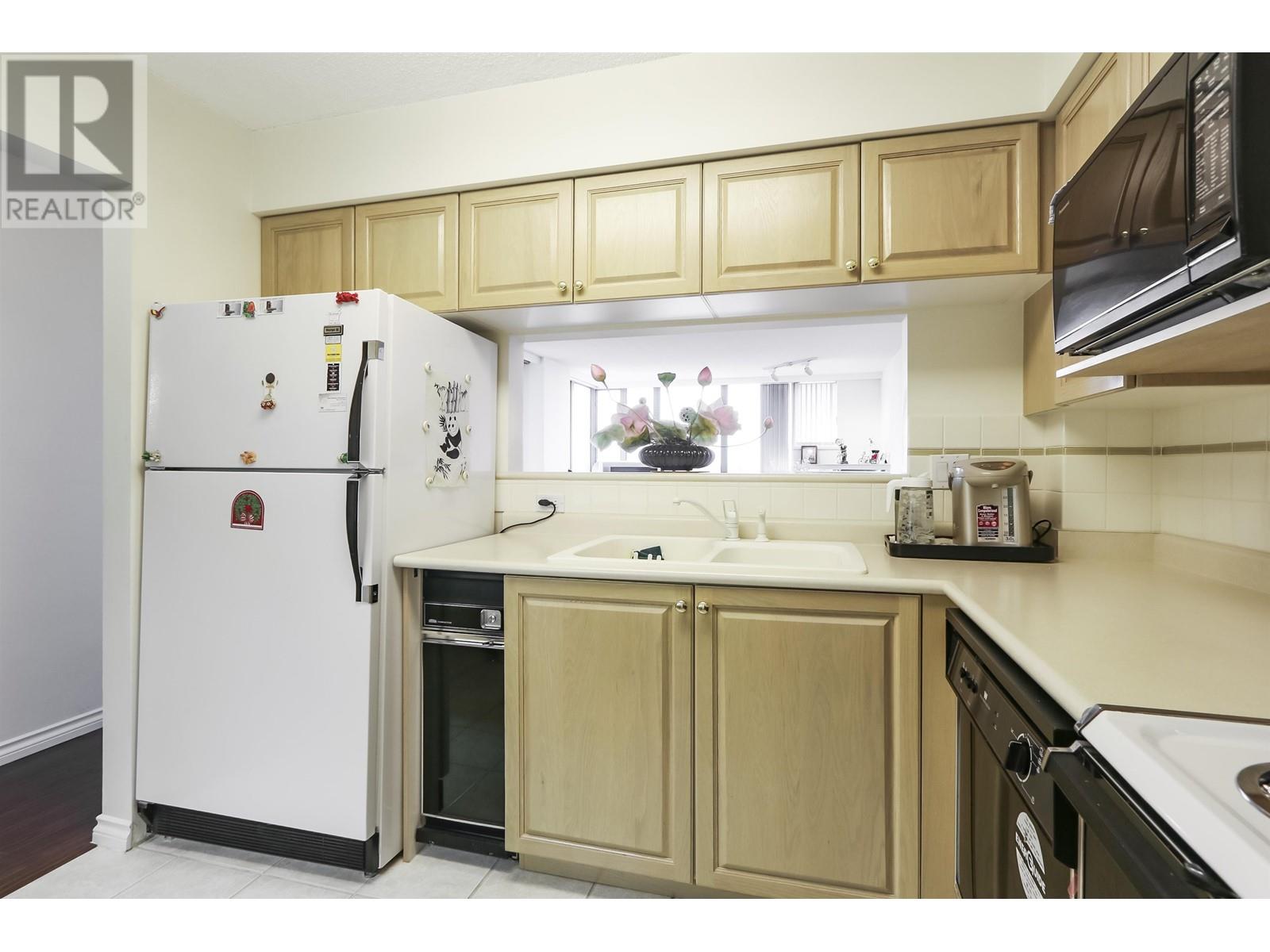 1001 7500 Granville Avenue, Richmond, British Columbia  V6Y 3Y6 - Photo 10 - R2829437