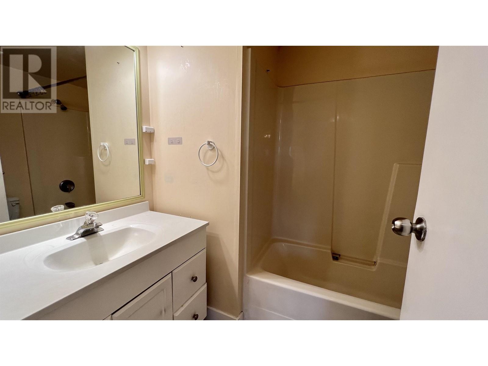 307 8080 Ryan Road, Richmond, British Columbia  V7A 2E5 - Photo 11 - R2824593
