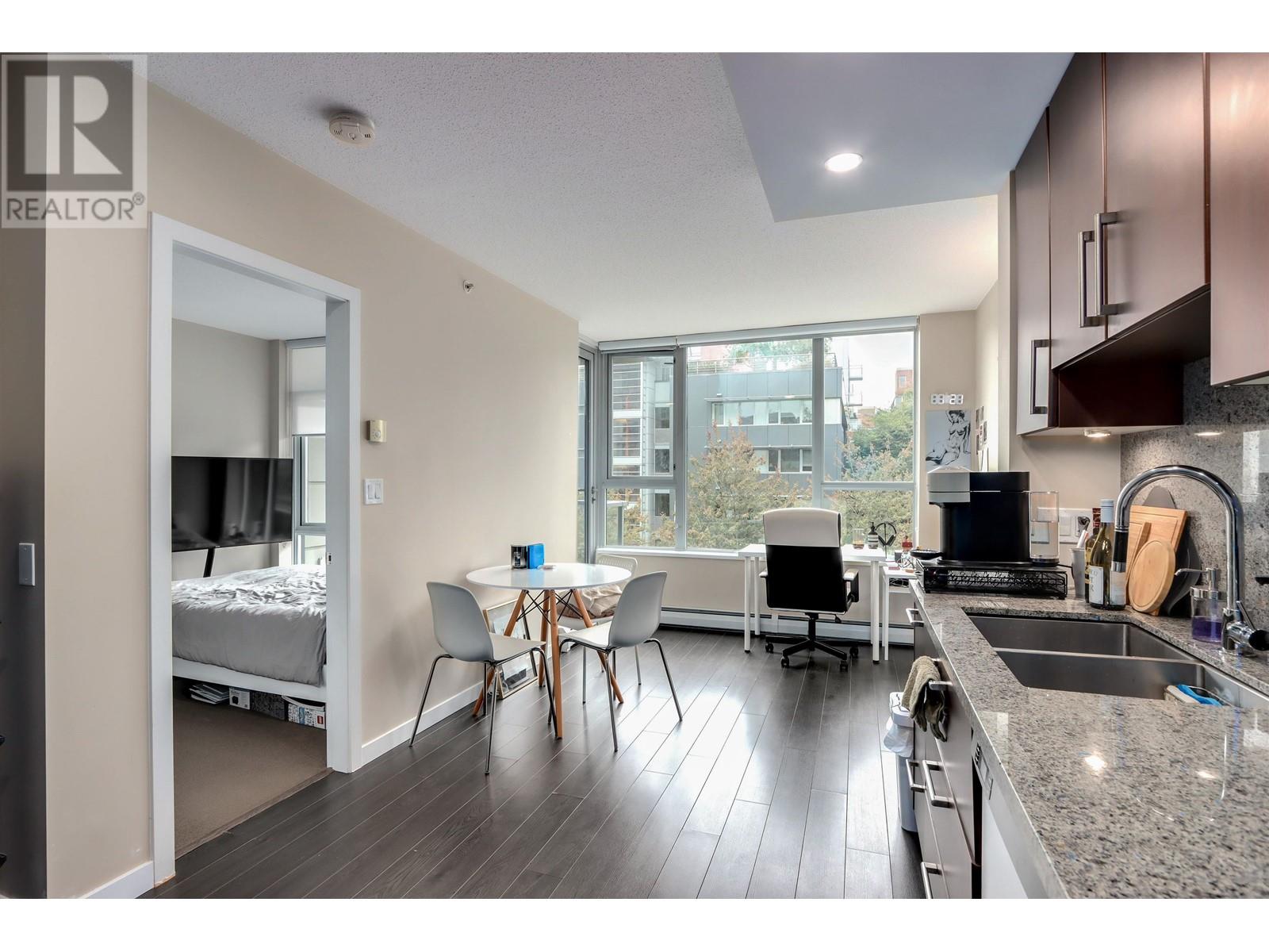 457 108 W 1ST AVENUE, vancouver, British Columbia