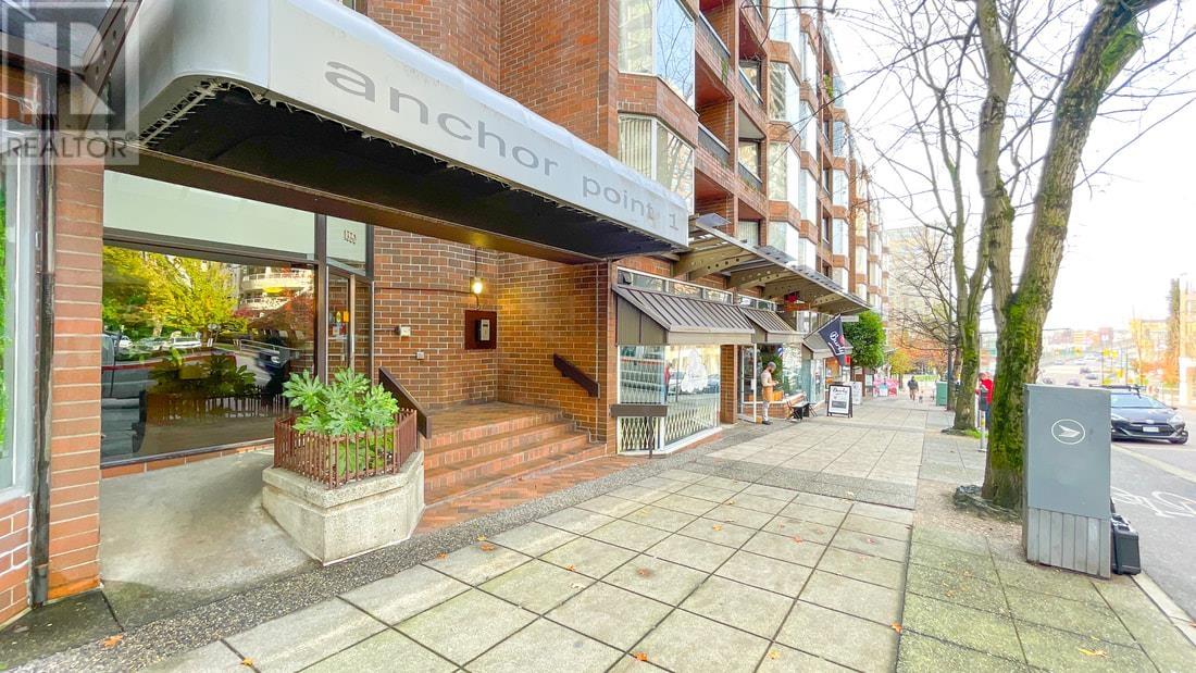 722 1330 Burrard Street, Vancouver, British Columbia  V6Z 2B8 - Photo 2 - R2829691