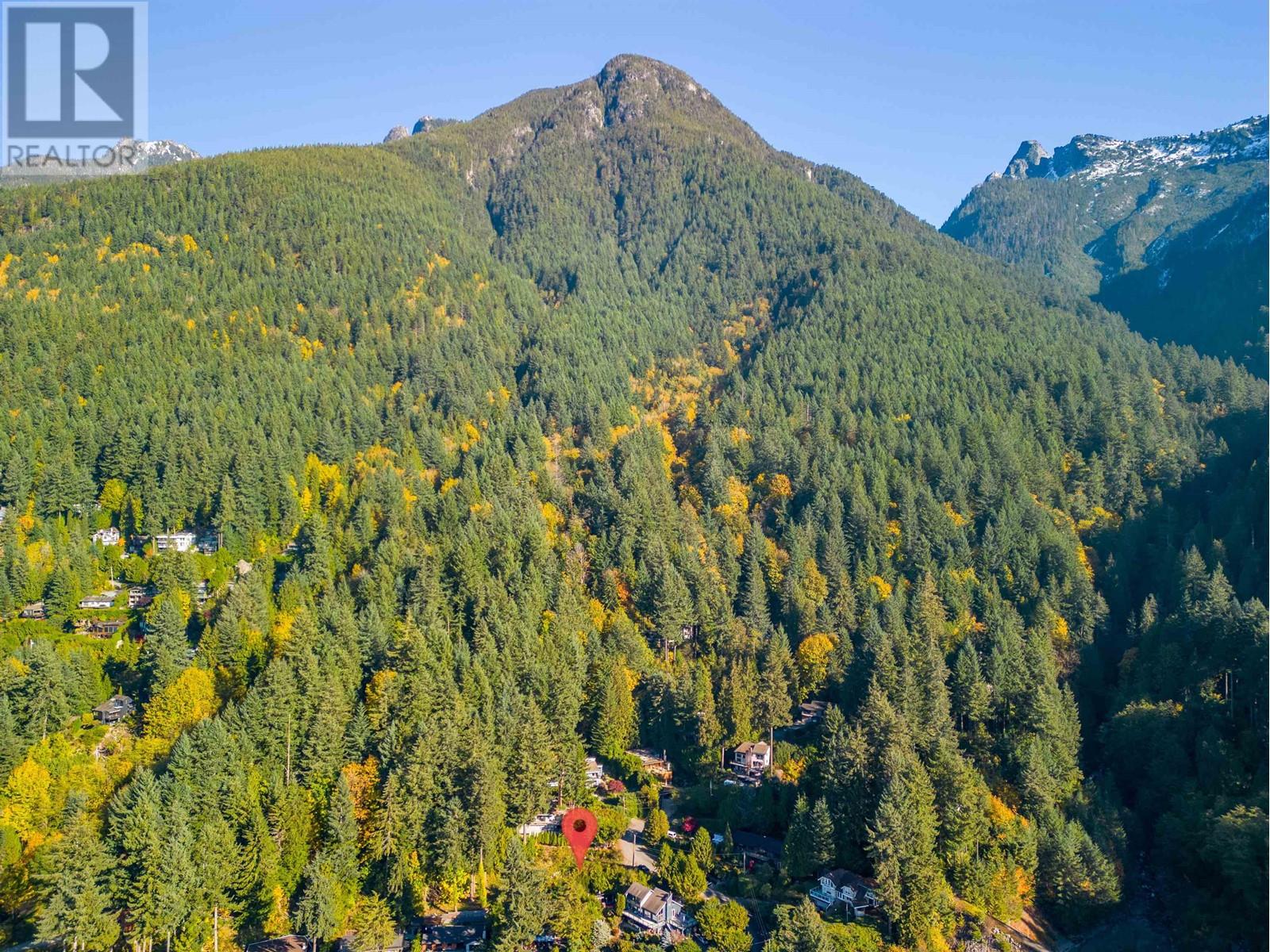 475 Bayview Road, Lions Bay, British Columbia  V0N 2E0 - Photo 2 - R2829683