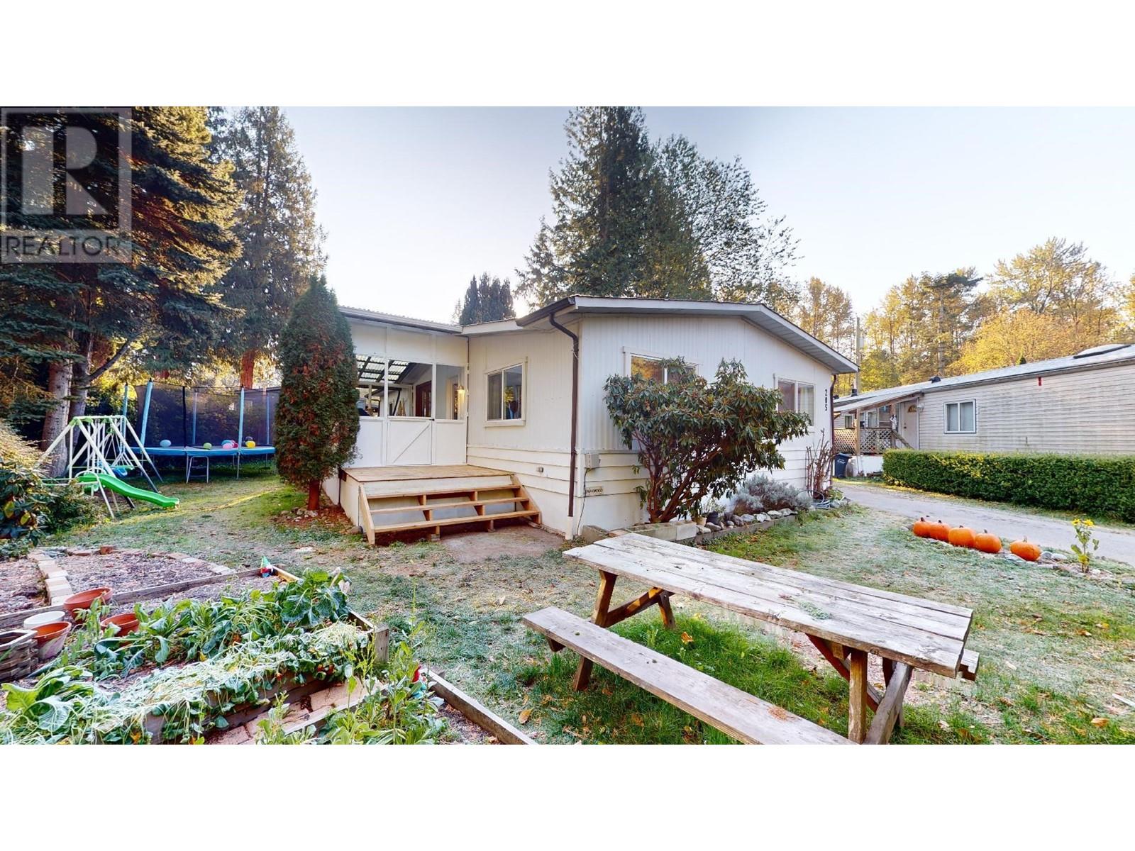 205 1830 Mamquam Road, Squamish, British Columbia  V0N 1T0 - Photo 2 - R2829685