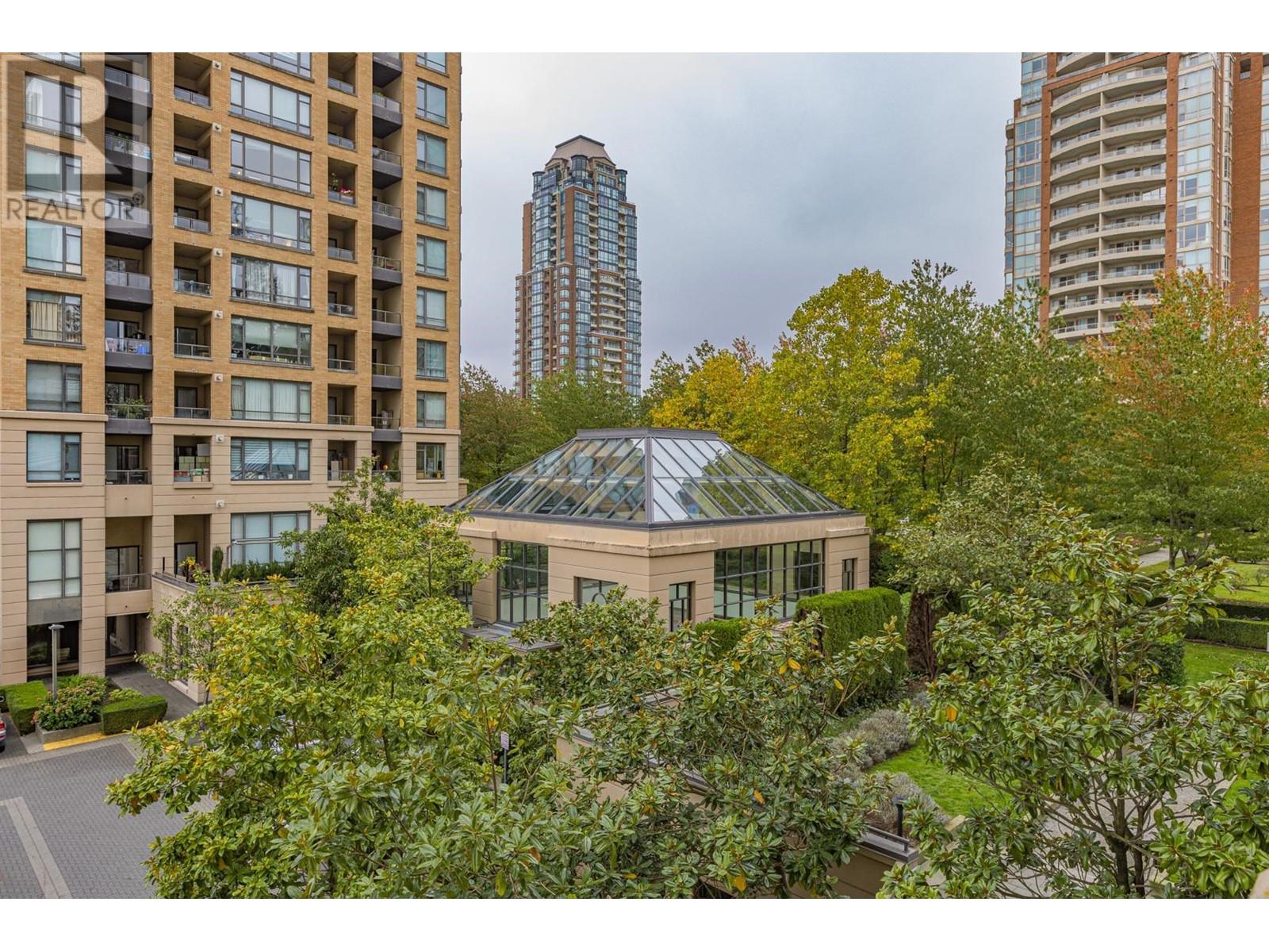 304 7388 Sandborne Avenue, Burnaby, British Columbia  V3N 5C4 - Photo 26 - R2824659