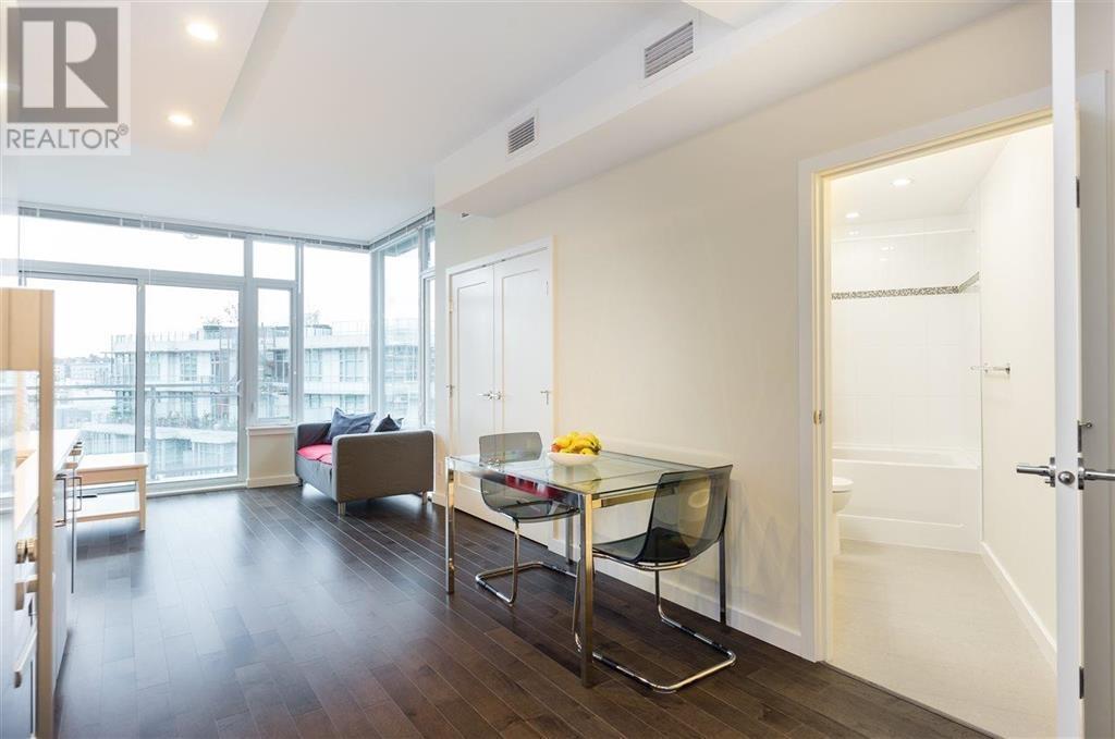 1003 88 W 1st Avenue, Vancouver, British Columbia  V5Y 0K2 - Photo 2 - R2829572