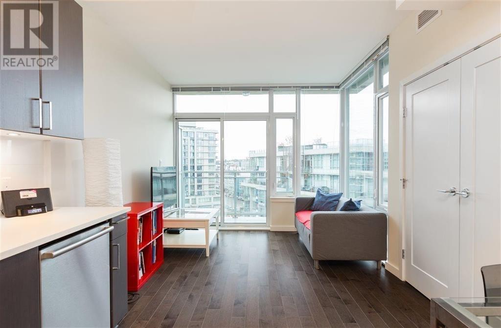 1003 88 W 1st Avenue, Vancouver, British Columbia  V5Y 0K2 - Photo 3 - R2829572