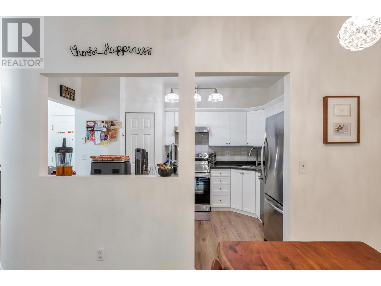 110 301 Maude Road, Port Moody, British Columbia  V3H 5B1 - Photo 11 - R2821888