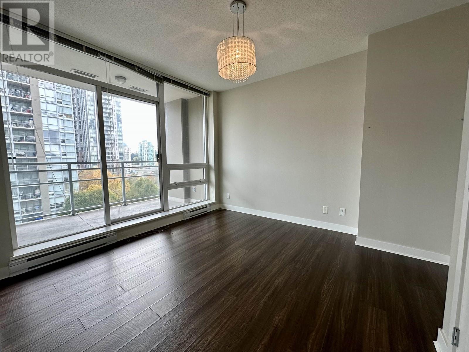 1006 2968 Glen Drive, Coquitlam, British Columbia  V3B 0C4 - Photo 9 - R2829320