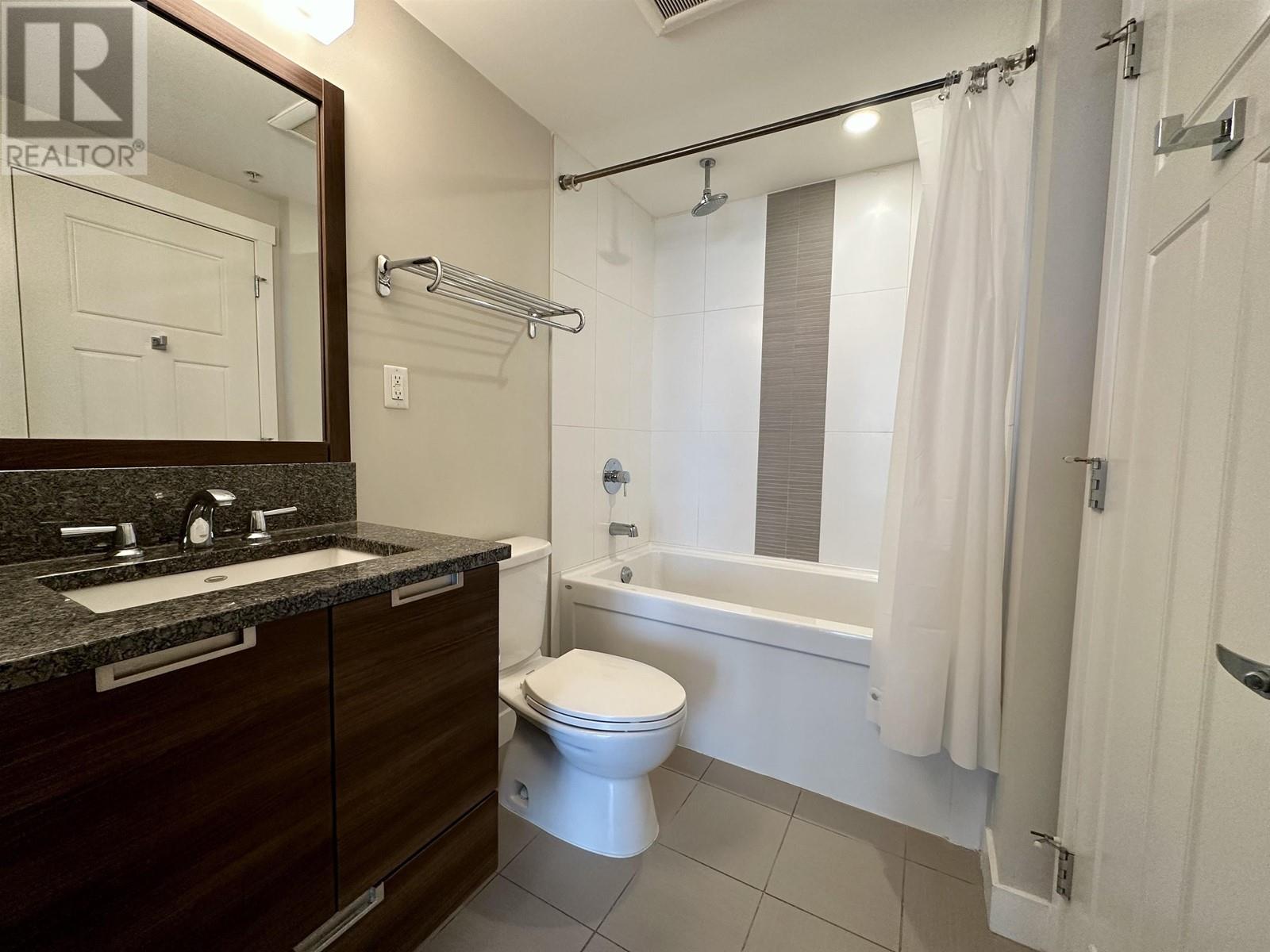 1006 2968 Glen Drive, Coquitlam, British Columbia  V3B 0C4 - Photo 13 - R2829320
