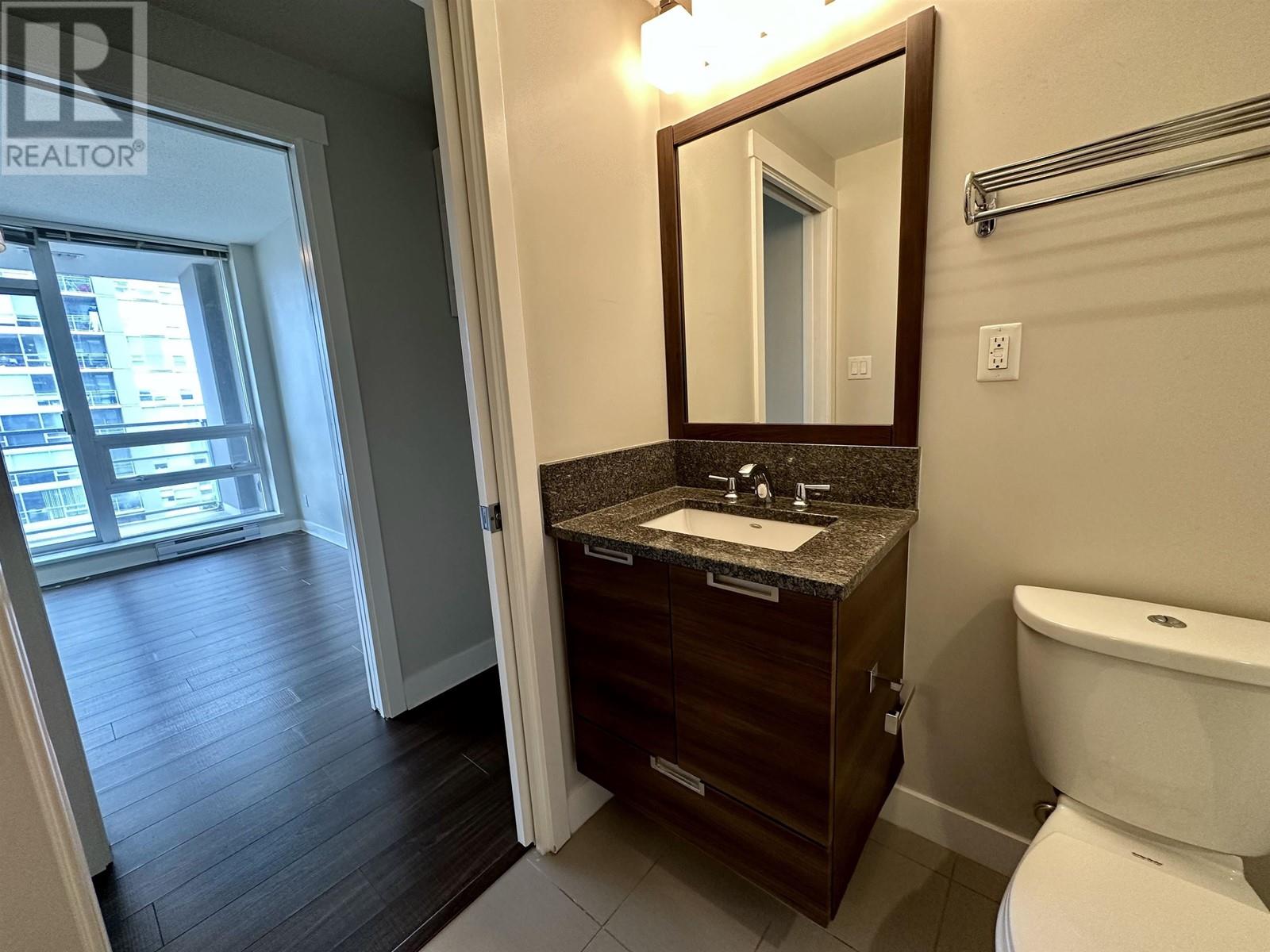 1006 2968 Glen Drive, Coquitlam, British Columbia  V3B 0C4 - Photo 14 - R2829320