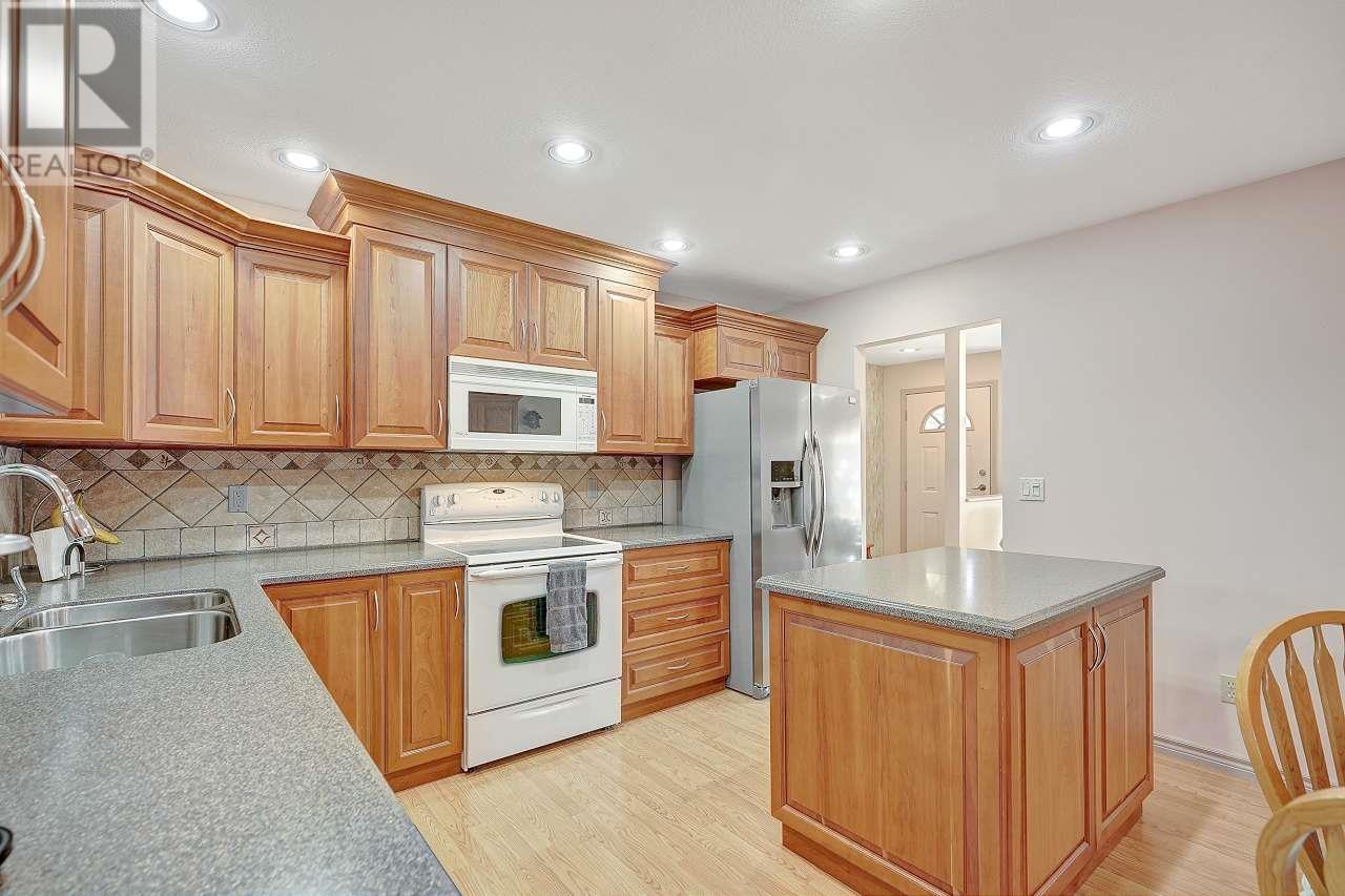 24825 118a Avenue, Maple Ridge, British Columbia  V4R 1Z3 - Photo 9 - R2829651