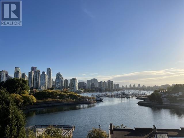 32 1201 Lamey's Mill Road, Vancouver, British Columbia  V6H 3S8 - Photo 1 - R2828498