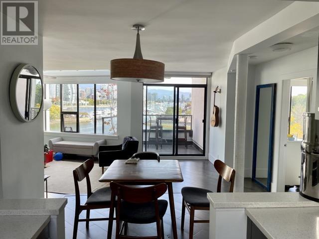 32 1201 Lamey's Mill Road, Vancouver, British Columbia  V6H 3S8 - Photo 9 - R2828498