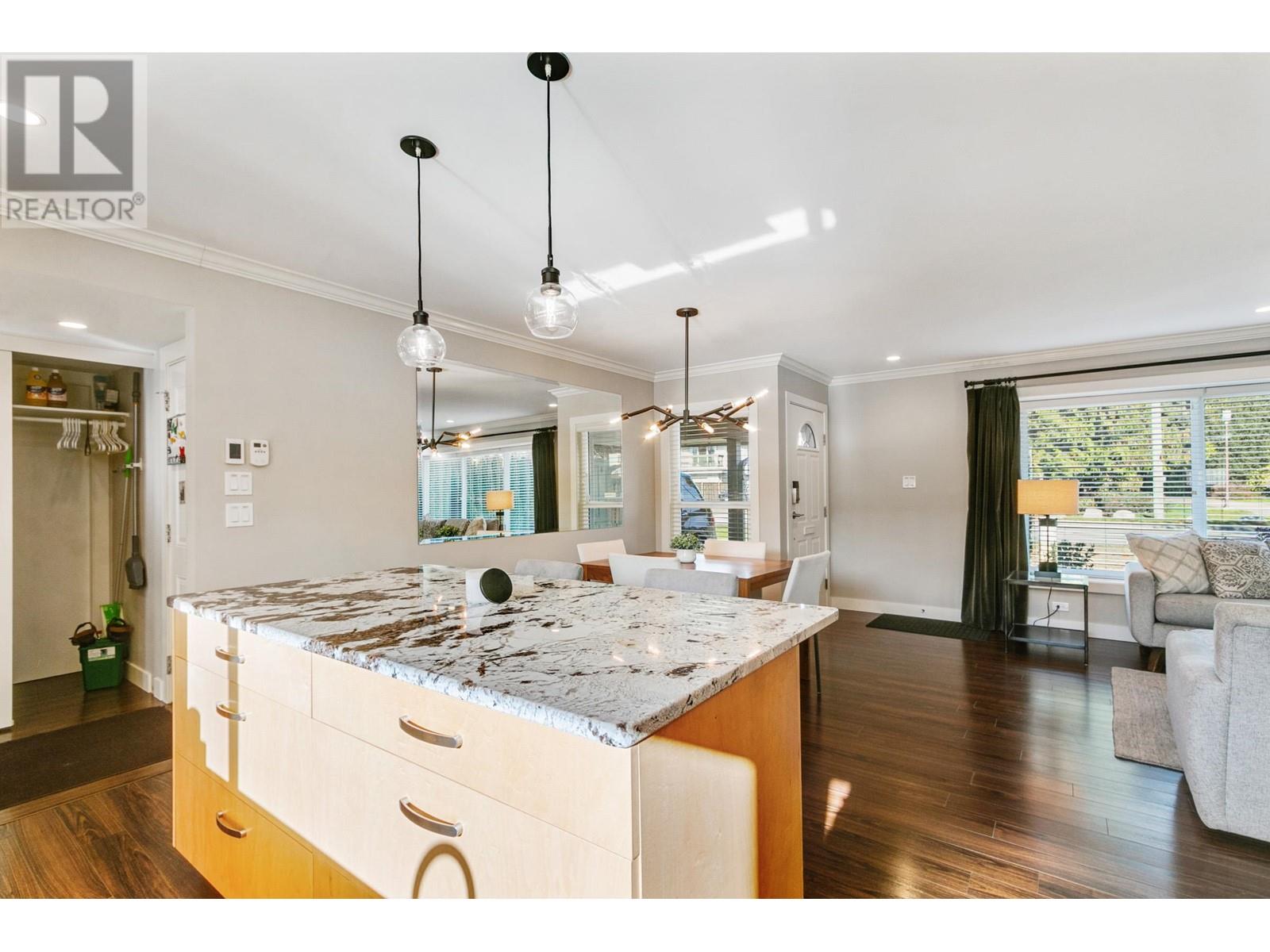 1299 W 15th Street, North Vancouver, British Columbia  V7P 1N1 - Photo 11 - R2829706
